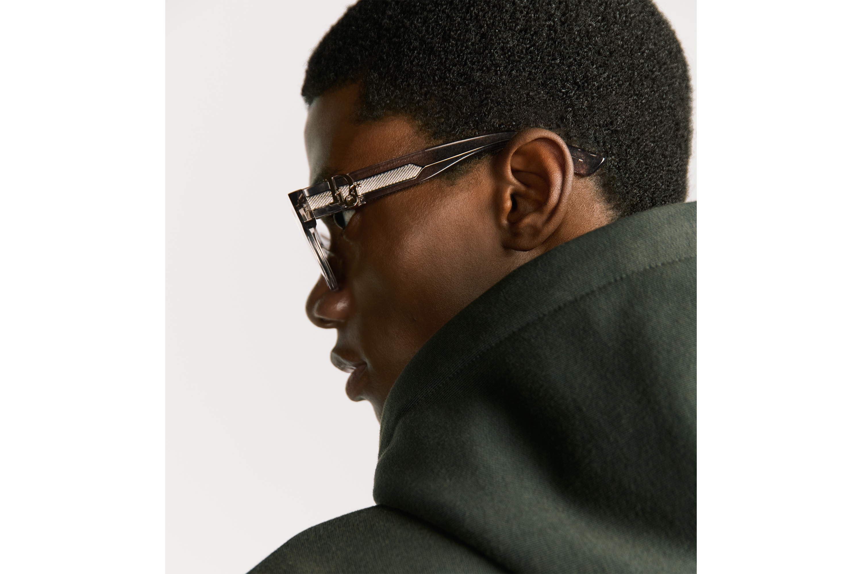 Look Dior Oblique S4I Transparent Sand Beige Square Sunglasses E30