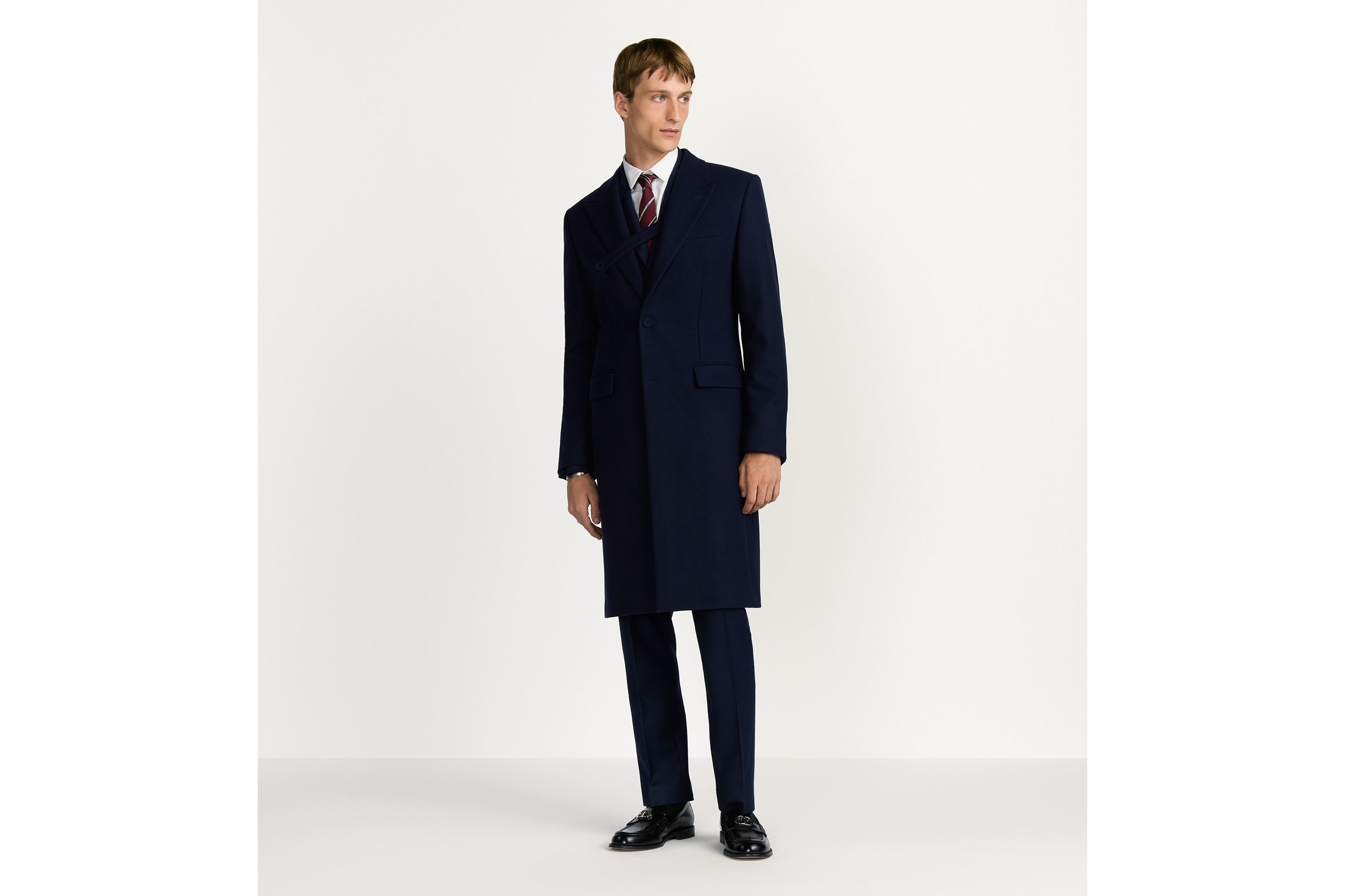 롱 코트 & 버튼 스트랩 네이비 블루 버진 울 E02