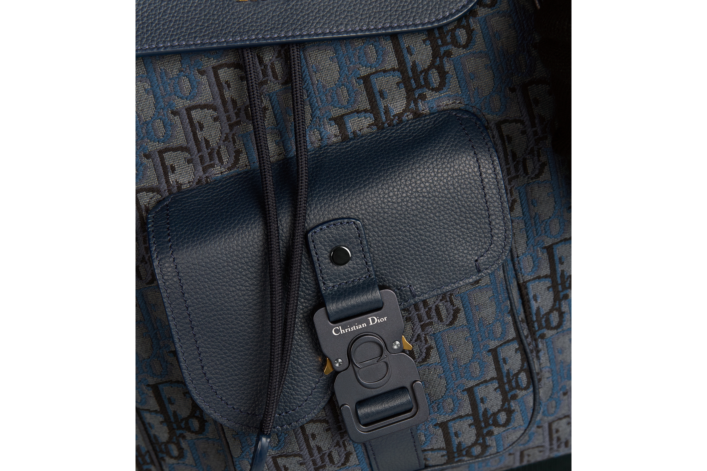 Look Saddle Backpack with Flap Deep Blue Dior Oblique Trio Jacquard and Deep Blue Grained Calfskin E20