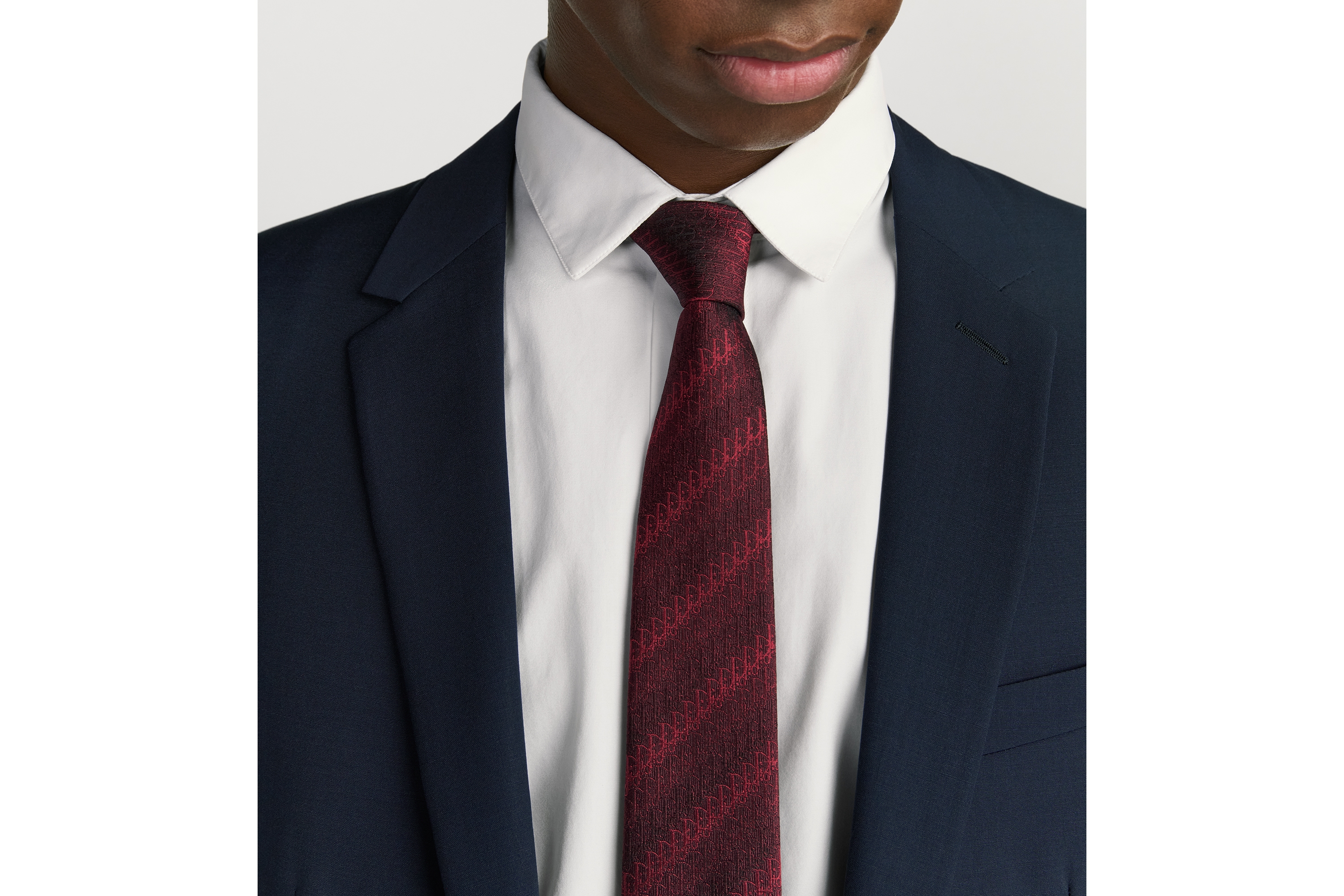 Look Dior Oblique Trio Tie Red Silk E36