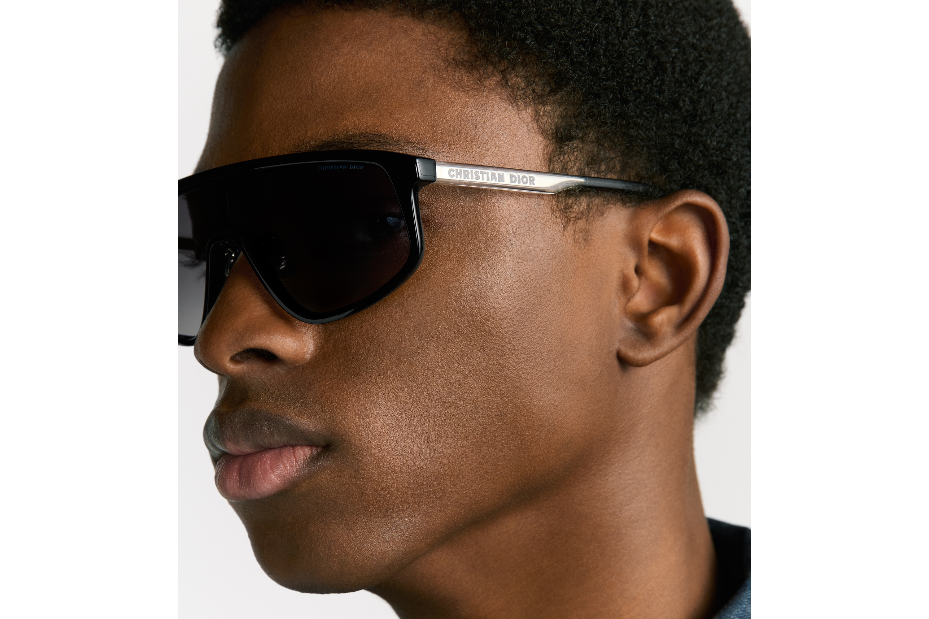 DiorTag M1U Lunettes de soleil masque noires E29