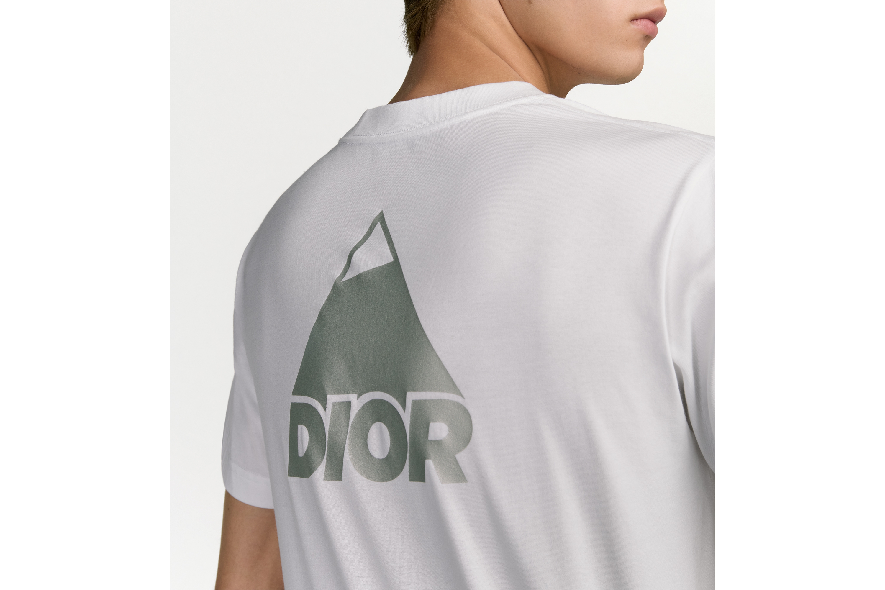 look_image_alt_prefix DIOR AND DESCENTE T-Shirt, Relaxed Fit Baumwolljersey in Weiß E09