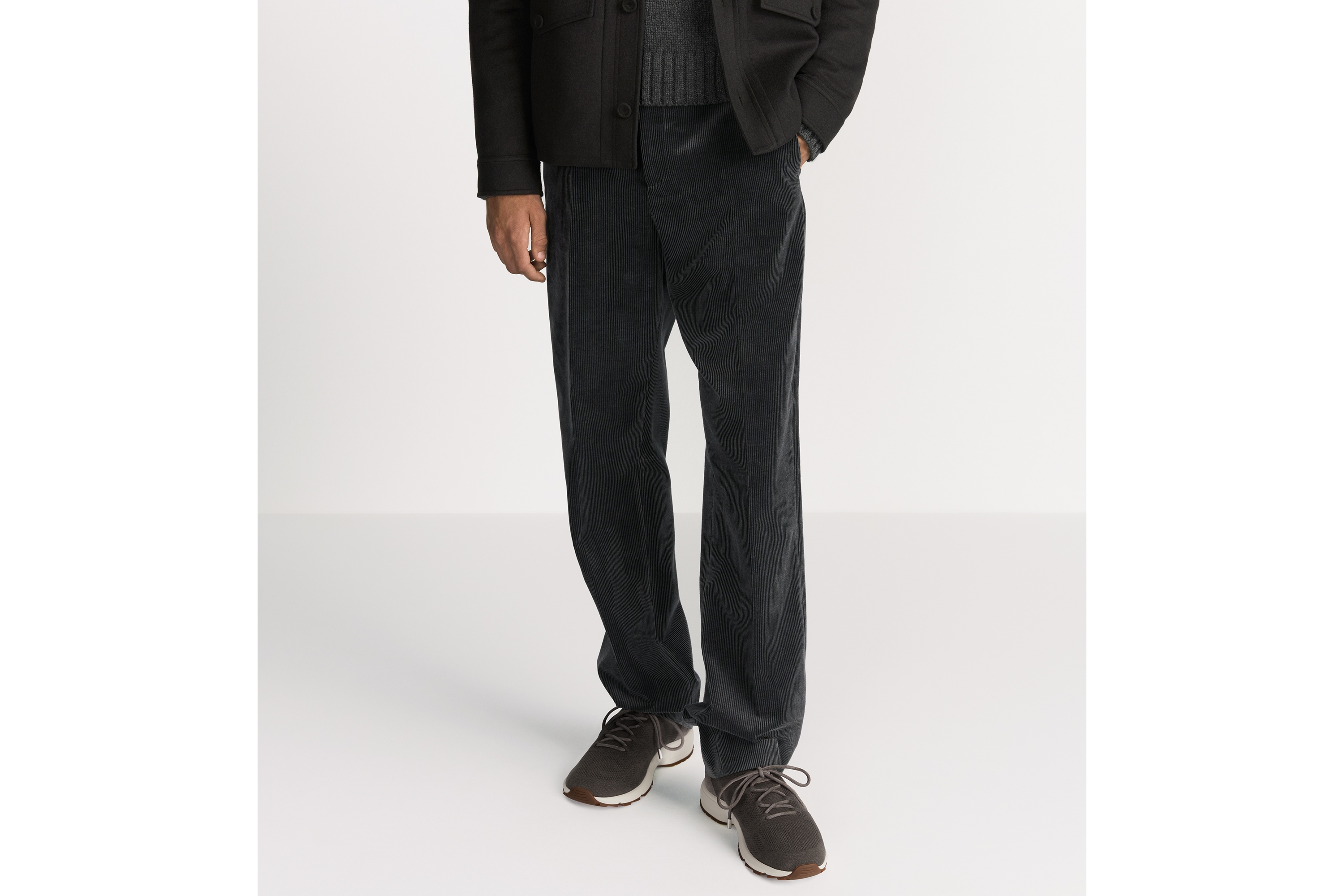 Look Pantalon Dior Icons Velours côtelé de coton et cachemire gris E13