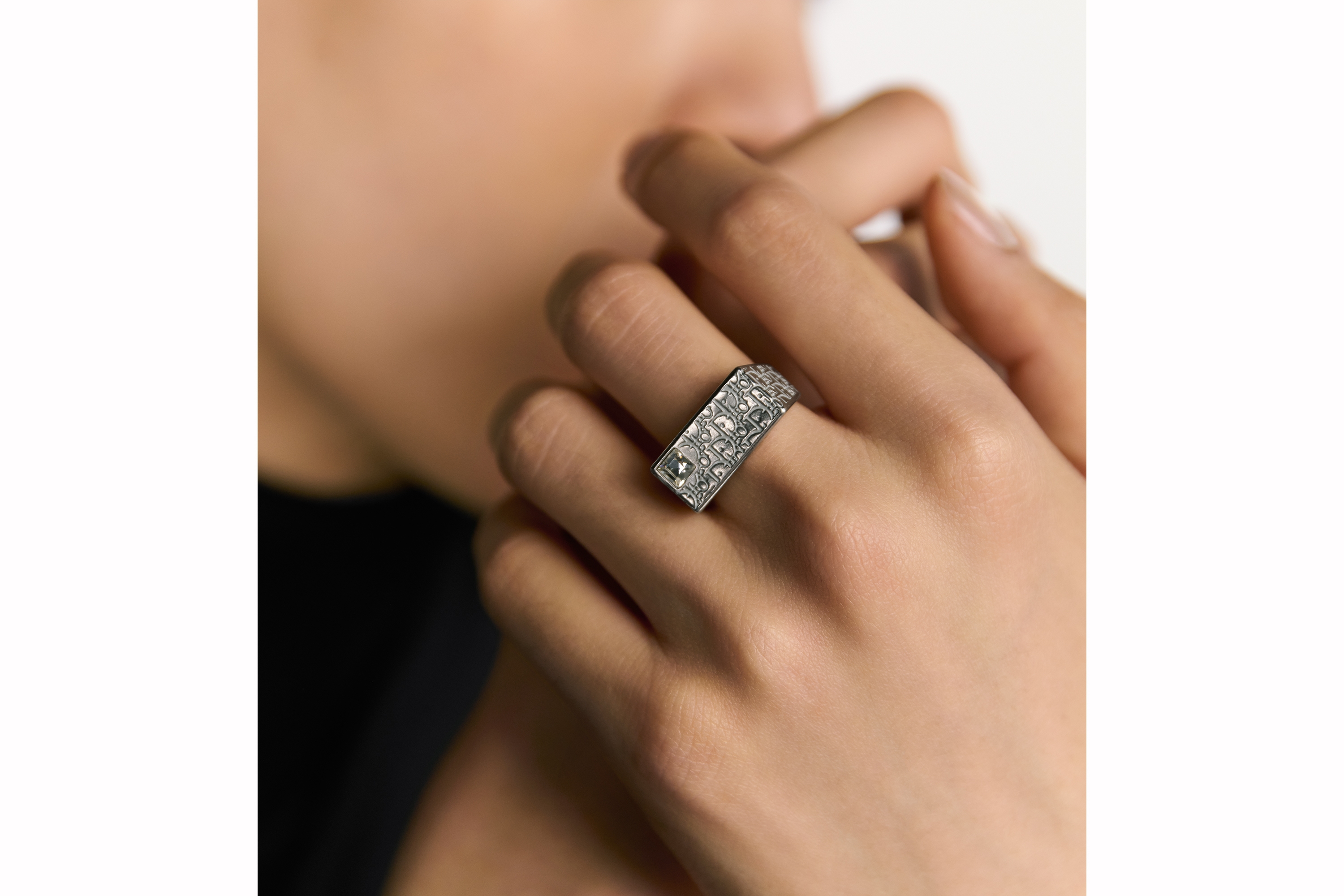 Dior Sparkle Signet Ring