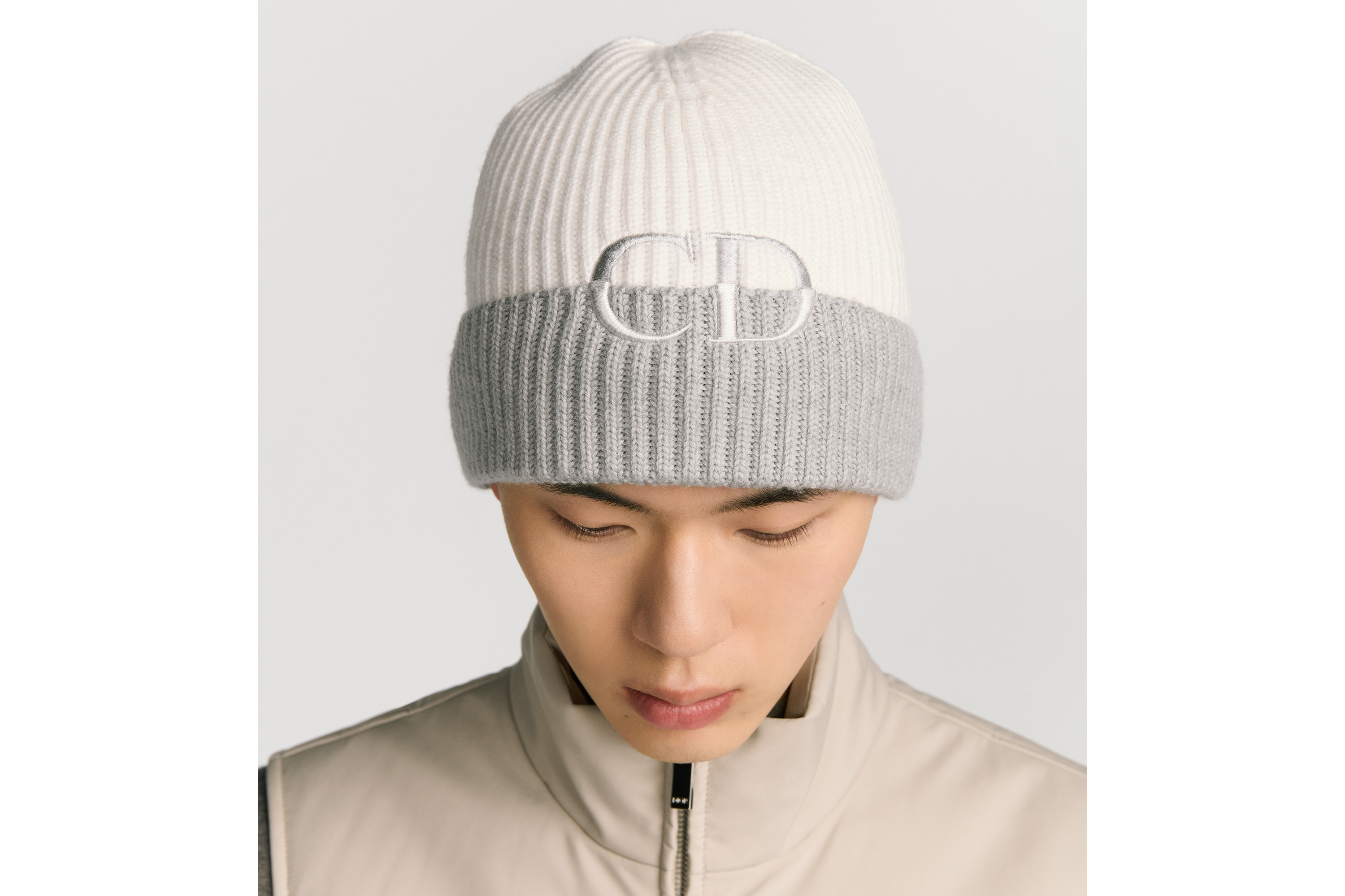 CD Icon Beanie Off-White and Gray Virgin Wool Knit E26