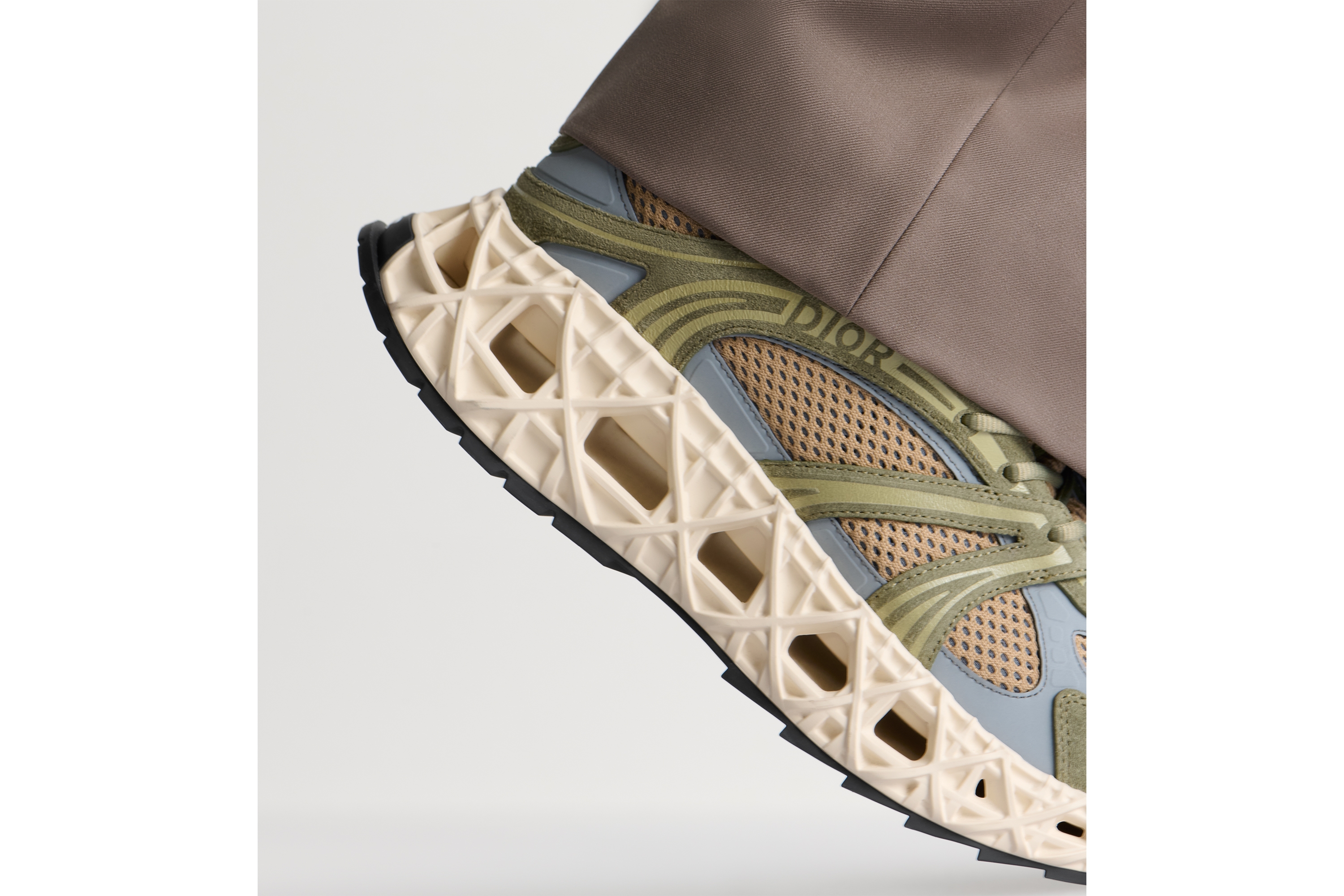 Look B35 NXXT Sneaker Green Suede, Gray Technical Fabric and Brown Technical Mesh E25