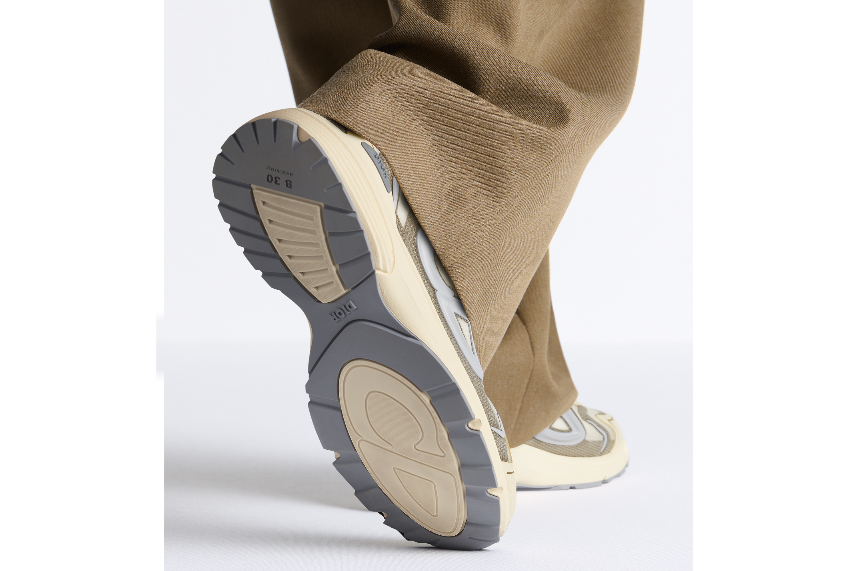 Look B30 Countdown Tech Sneaker Beige Semi-Transparent N3O Nylon, Beige and Brown Technical Fabric and Gray Rubber E25