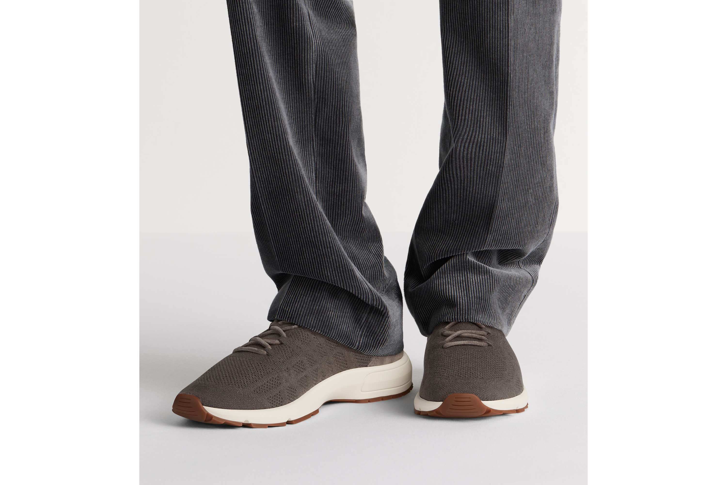 Look B80 Lounge Sneaker Gray Cannage Cashmere, Wool and Silk Knit with Gray Suede E23