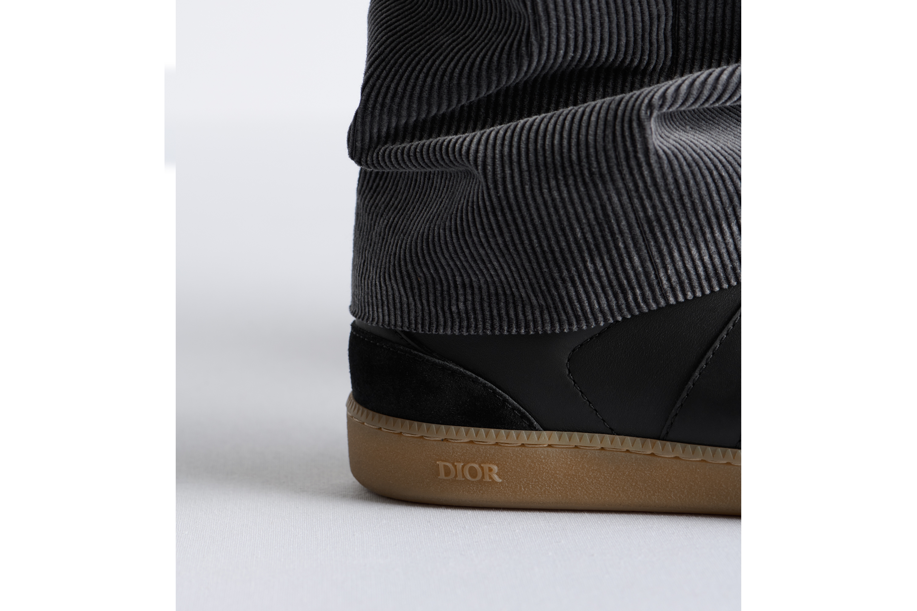 B01 Matchpoint Sneaker