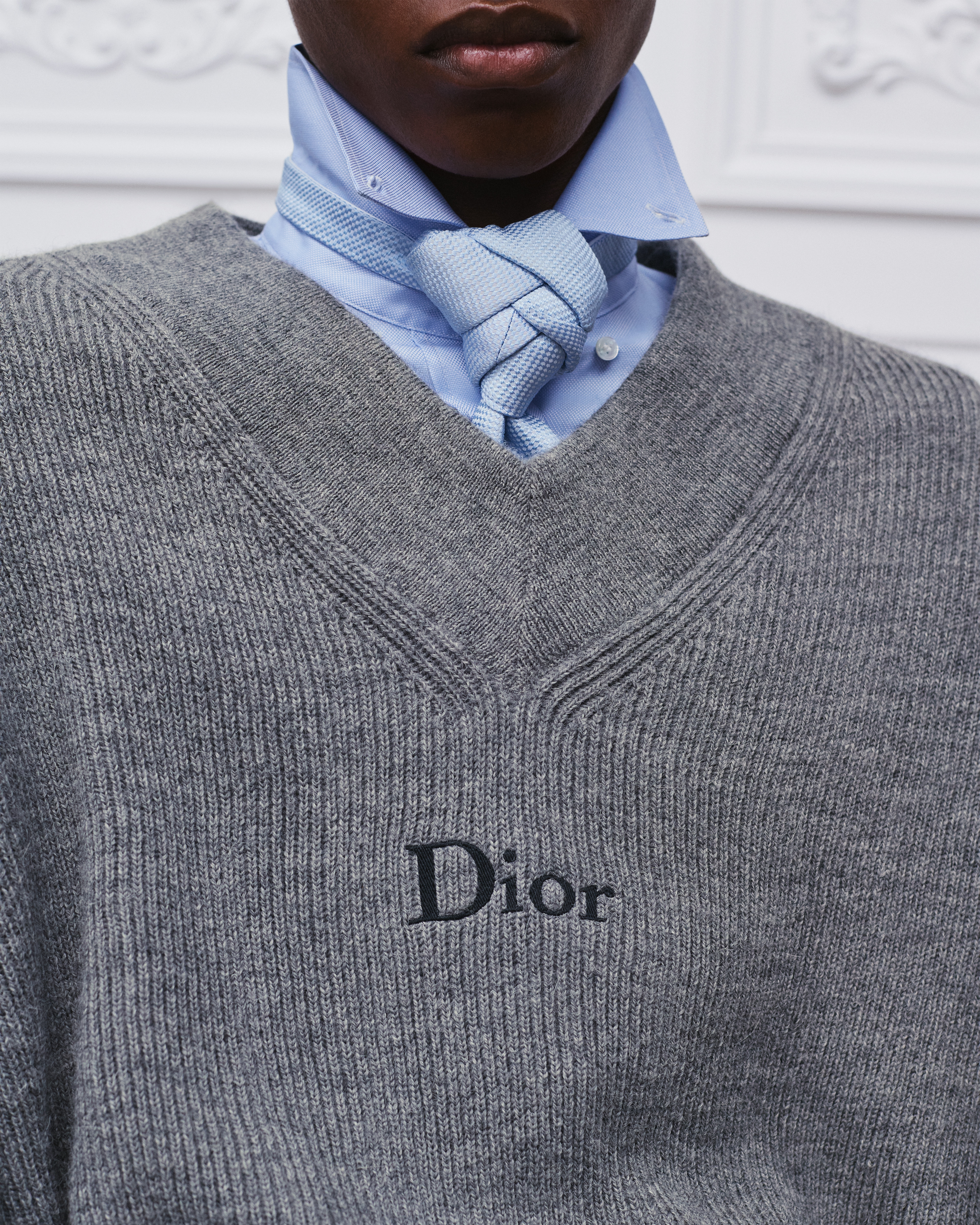 Pull à broderie Dior Maille de laine et alpaga gris E04