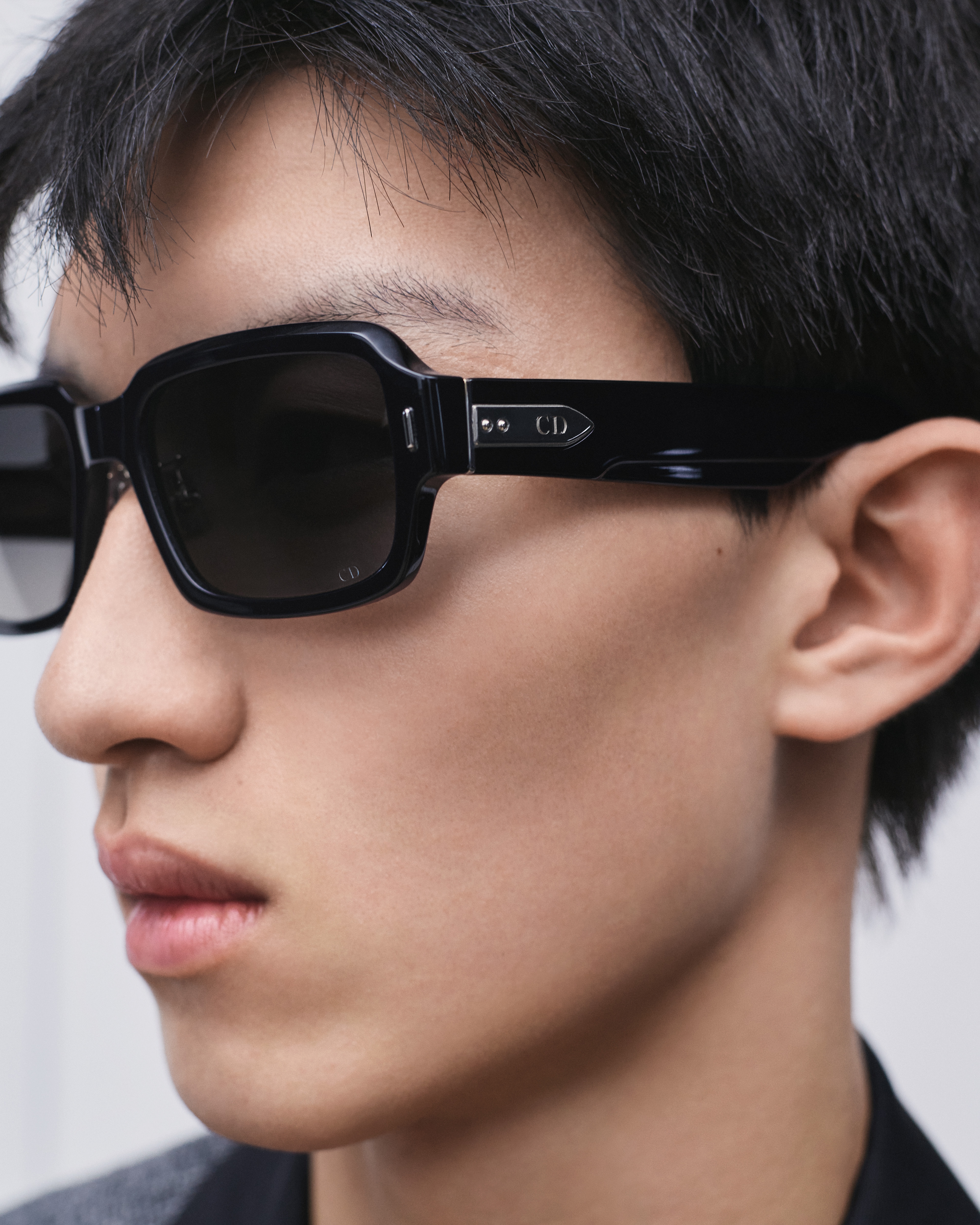 Look DiorTailoring S2F Black Rectangular Sunglasses E30