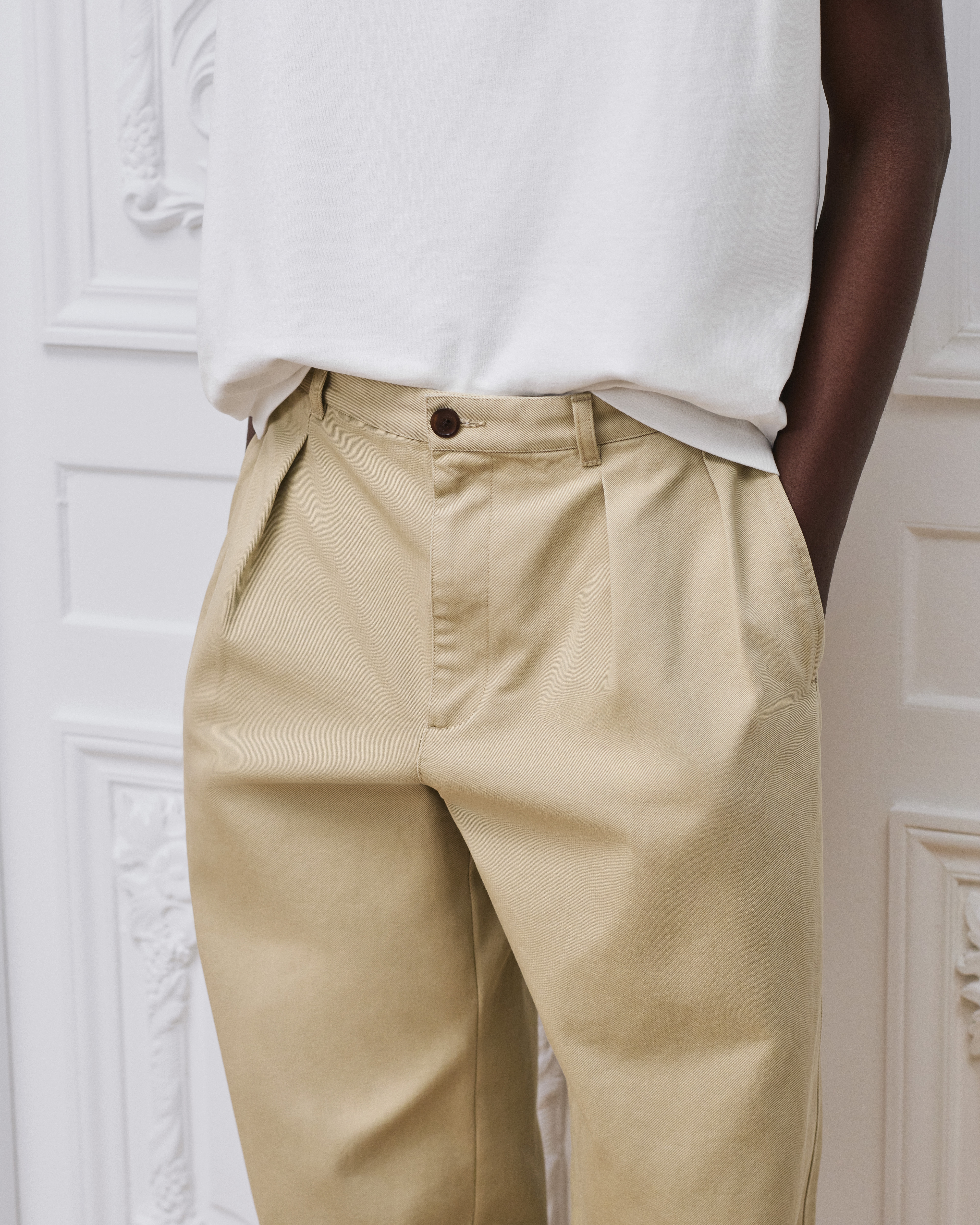 Pantalon chino à plis Sergé de coton beige E13