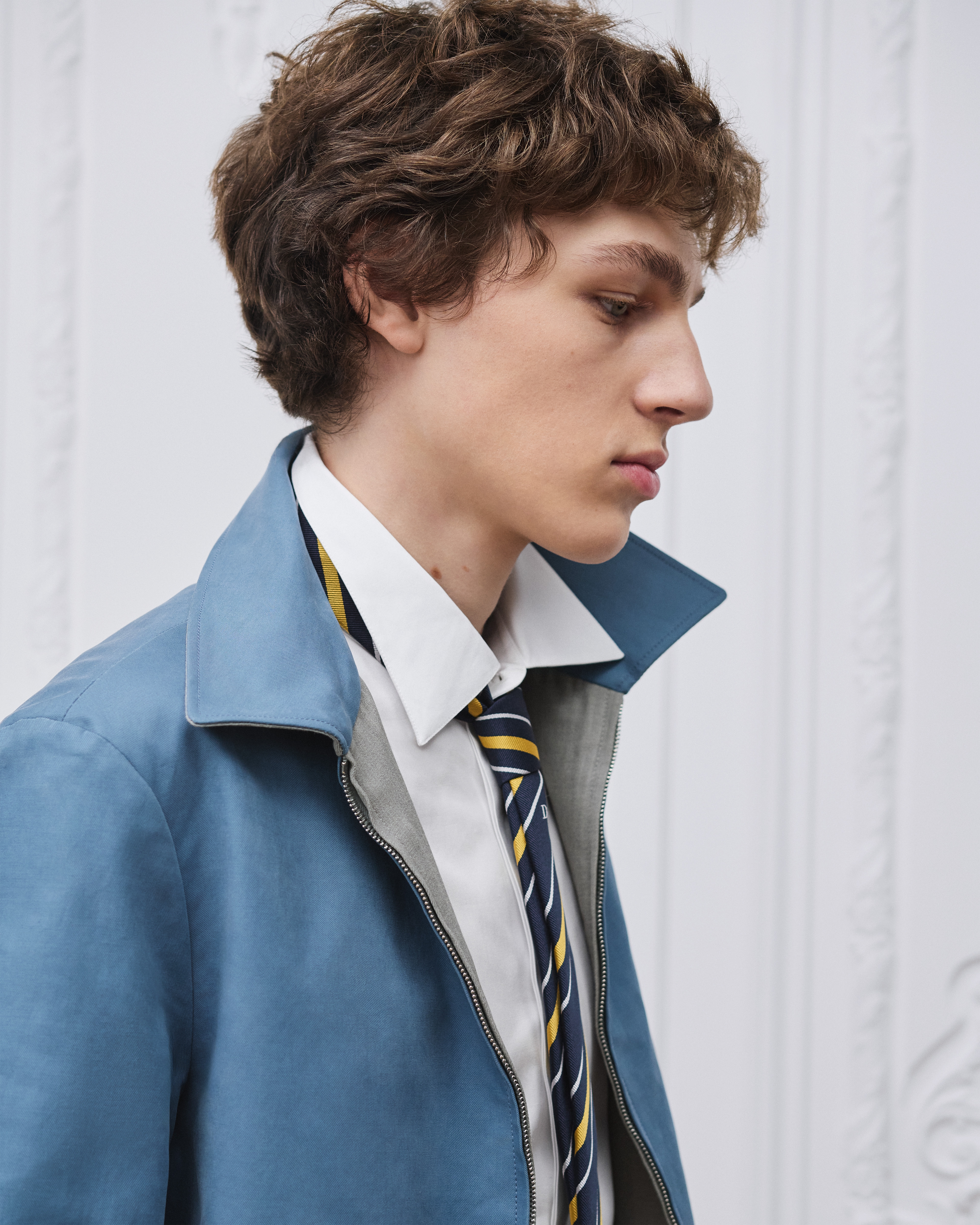 Veste zippée réversible à broderie Book Cover Sergé de laine vierge mélangée grise E04