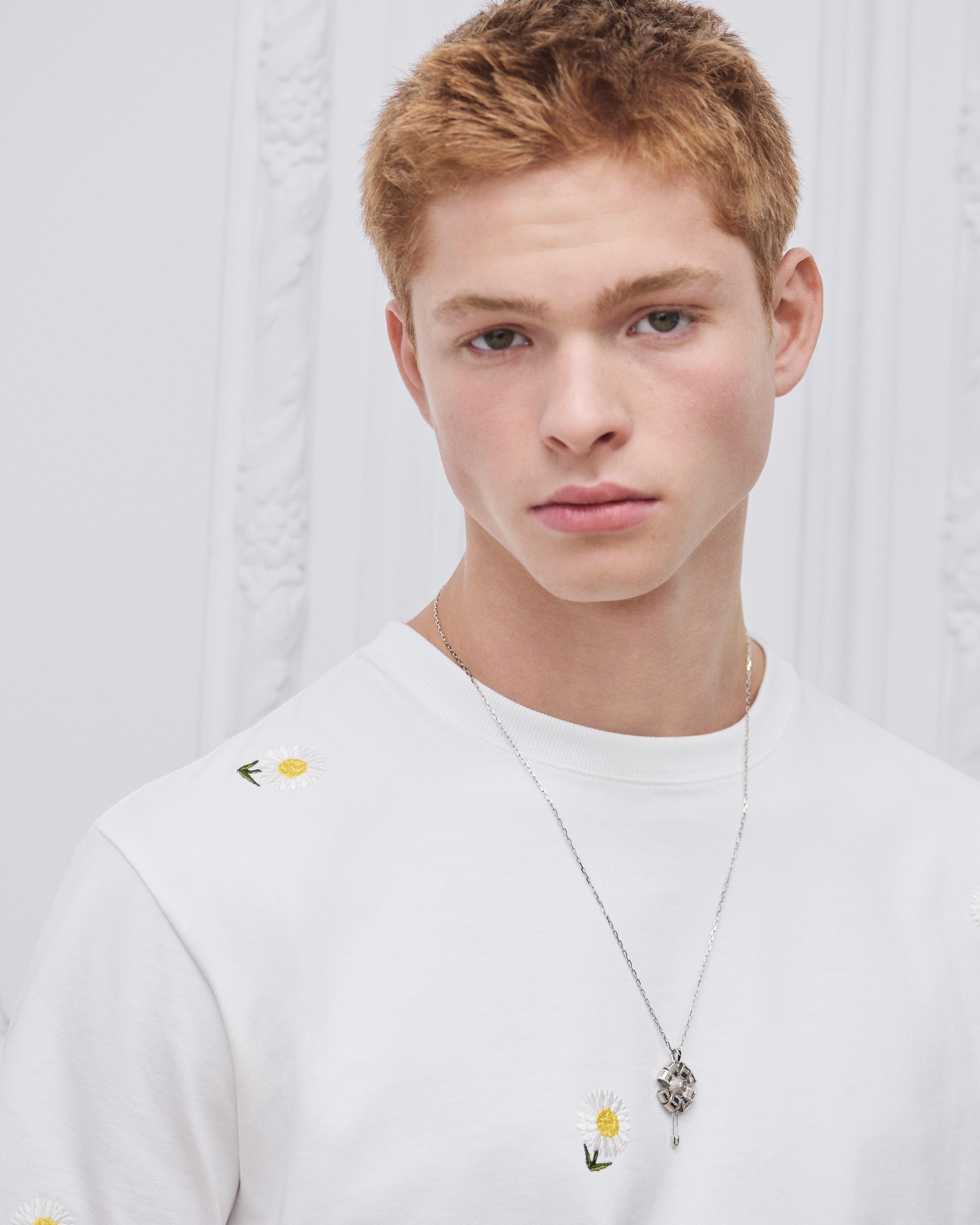 Dior Couture Charms Clover Pendant Necklace Silver E40