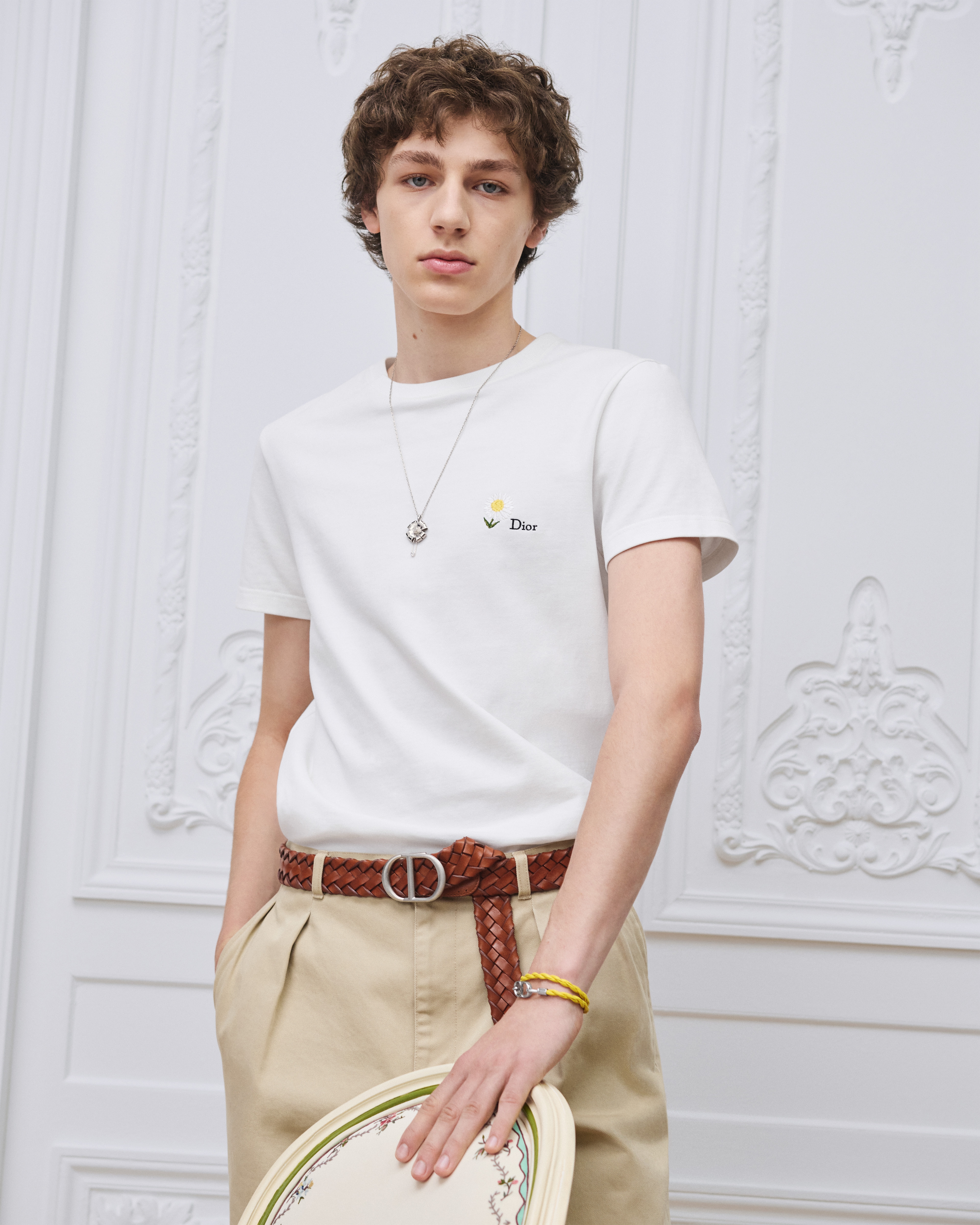 T-shirt à broderie marguerite, coupe regular Jersey de coton blanc E07