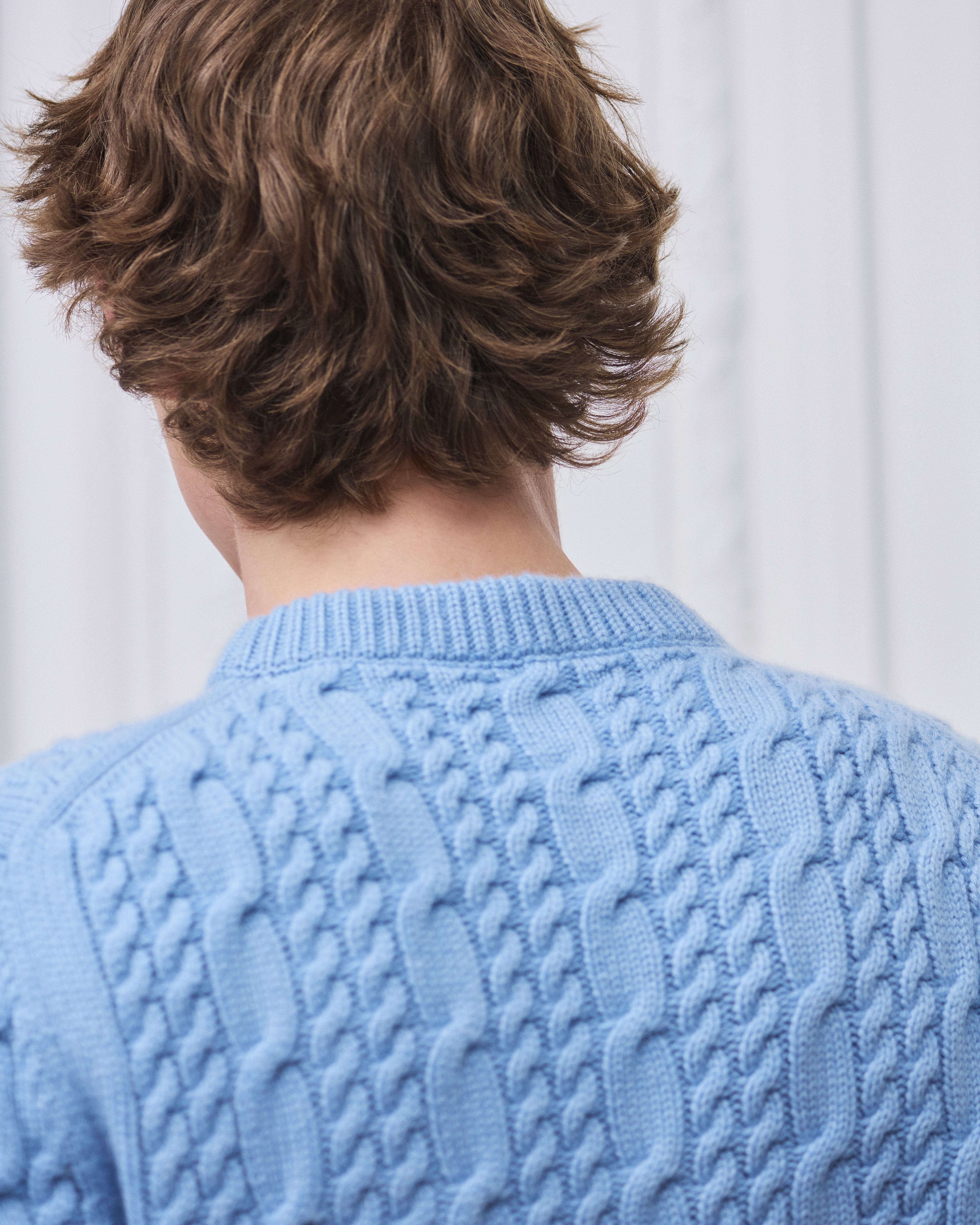 Pull à maille torsadée Maille de cachemire bleu E09