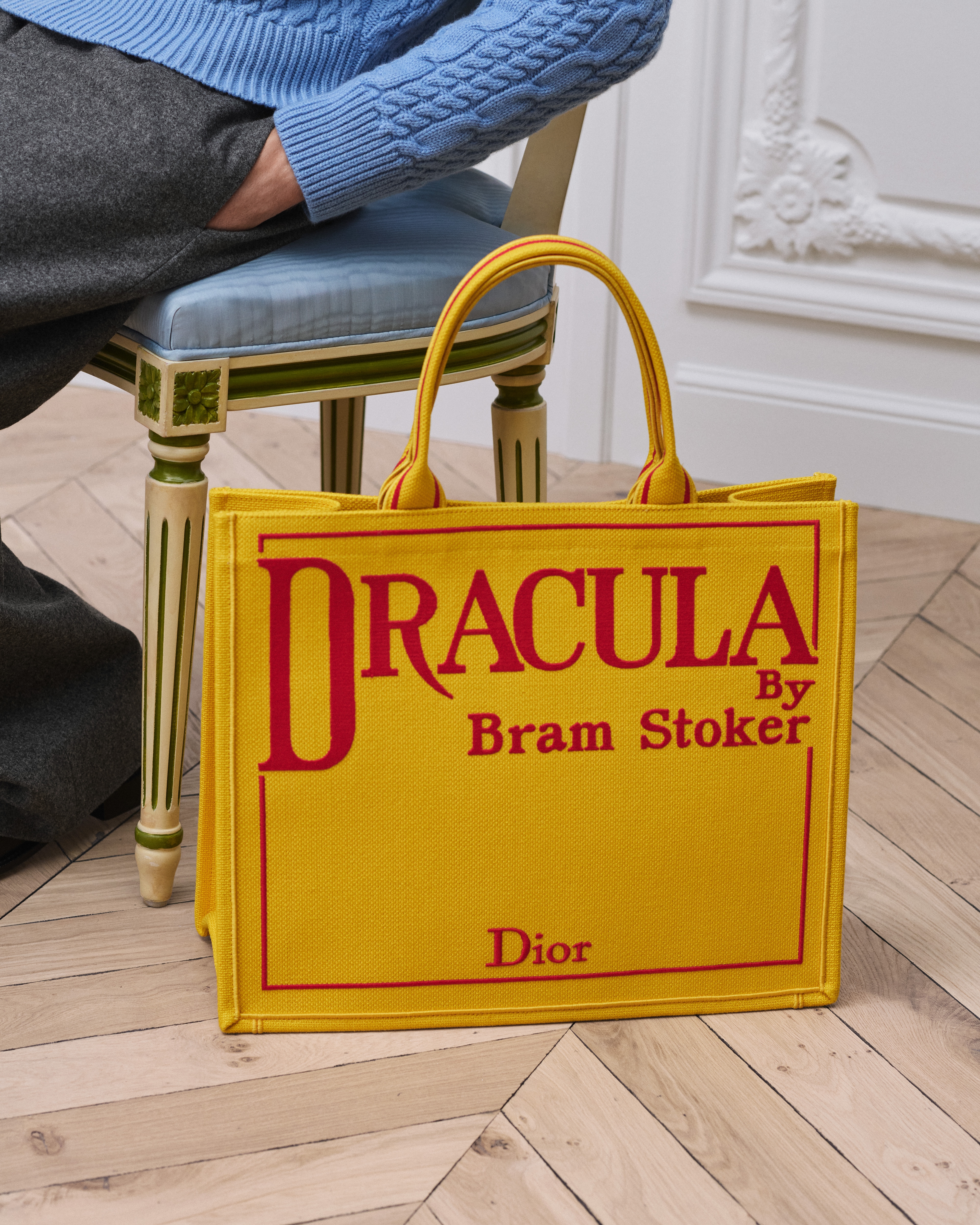 大碼 Dior Book Tote 黃色和紅色 Book Cover 刺繡（42 x 35 x 18.5 厘米） E20