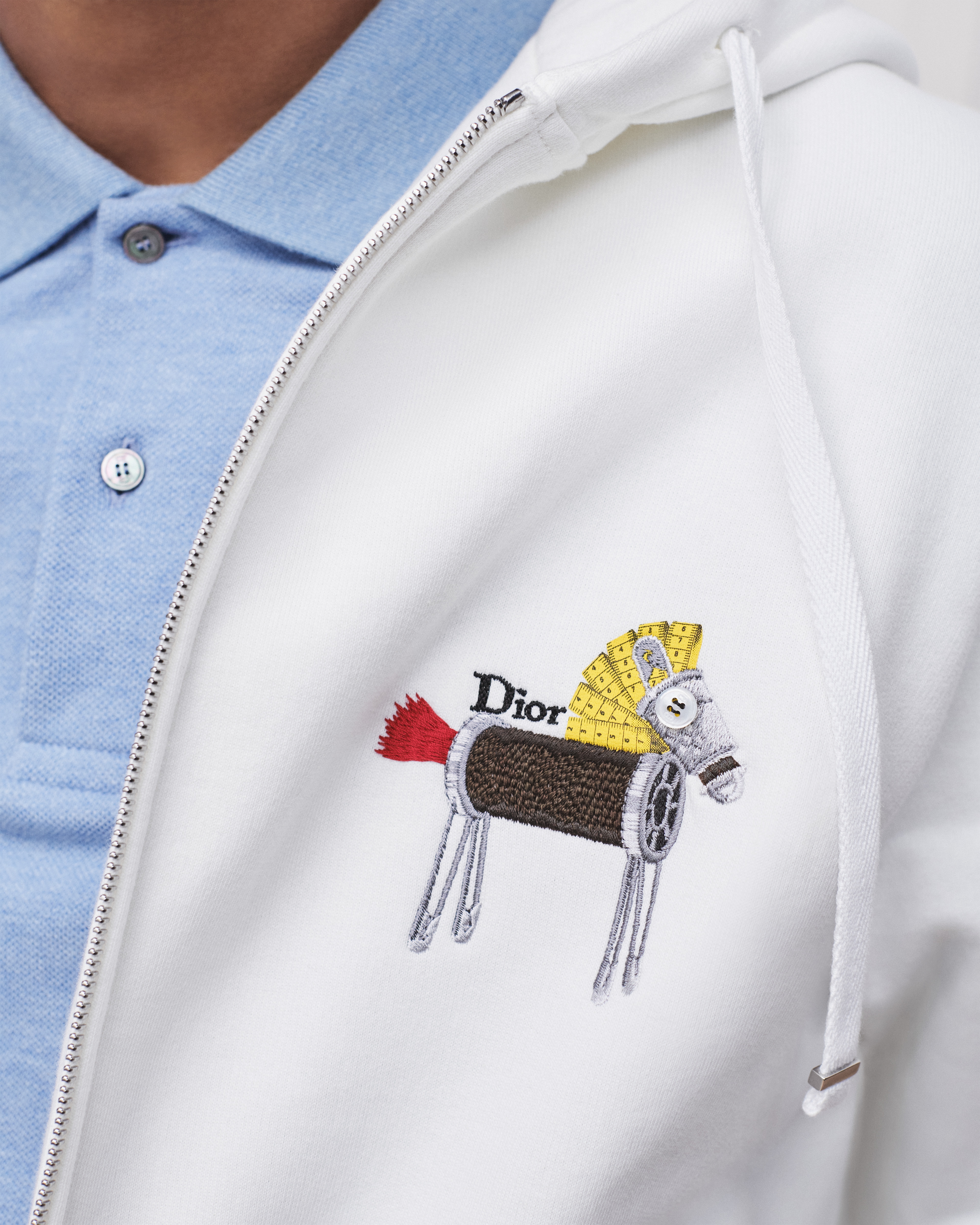 Look Sweatshirt à capuche zippé Molleton de coton blanc E04