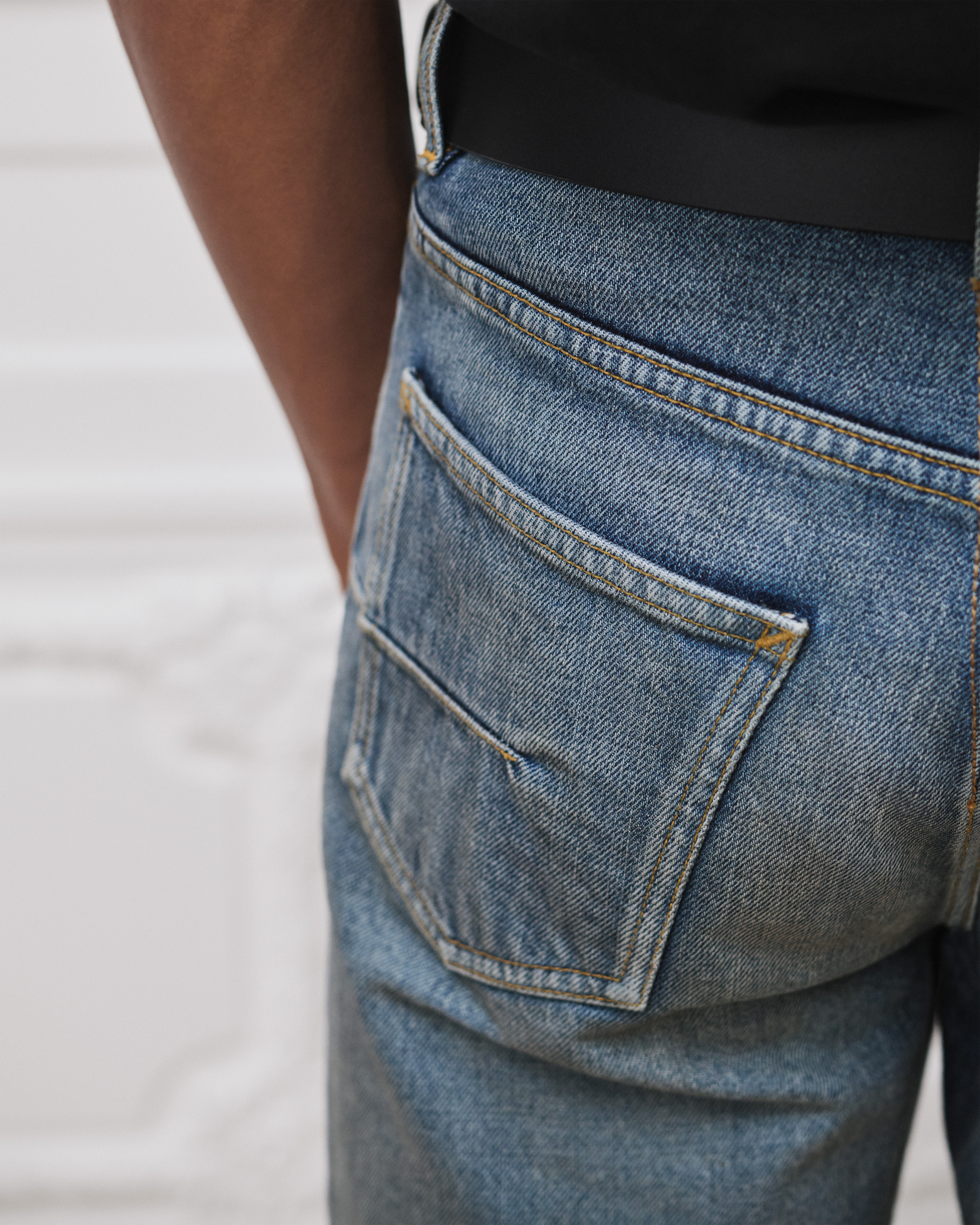 Jean bootcut Sergé de coton bleu E15