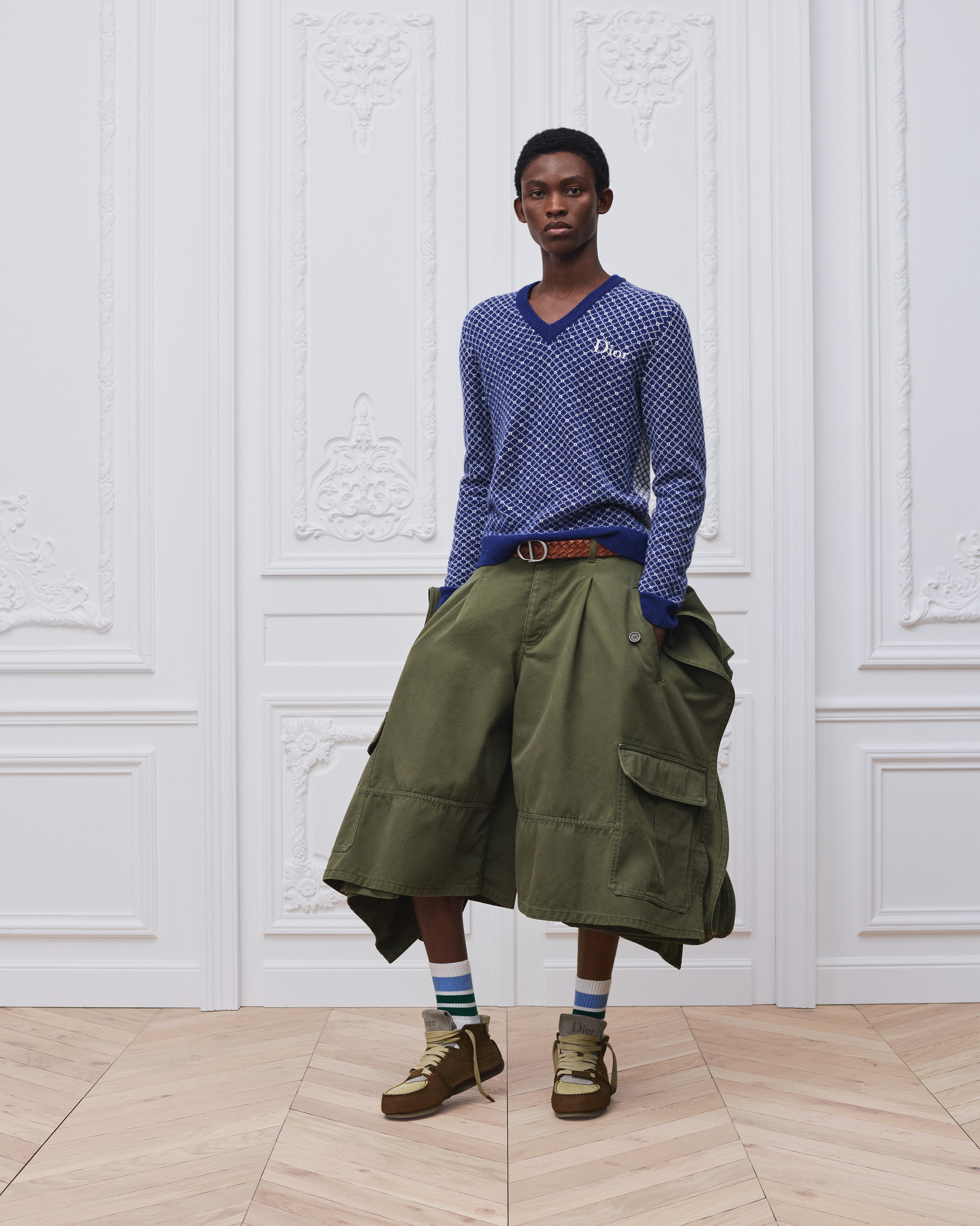 look_image_alt_prefix Pullover Wolljacquard in Blau E08