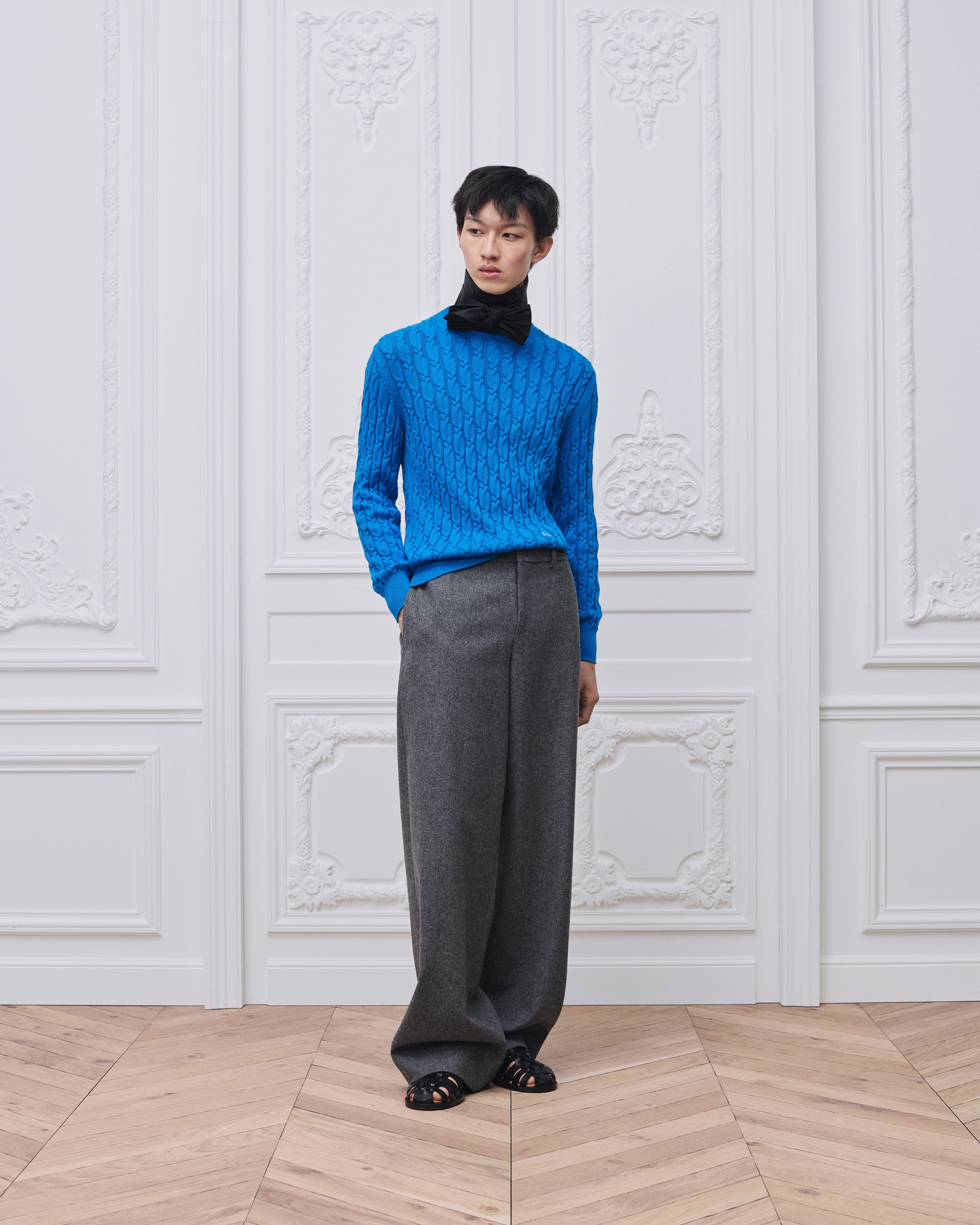 look_image_alt_prefix Kabelgebreide trui Gebreid van blauw katoen E08