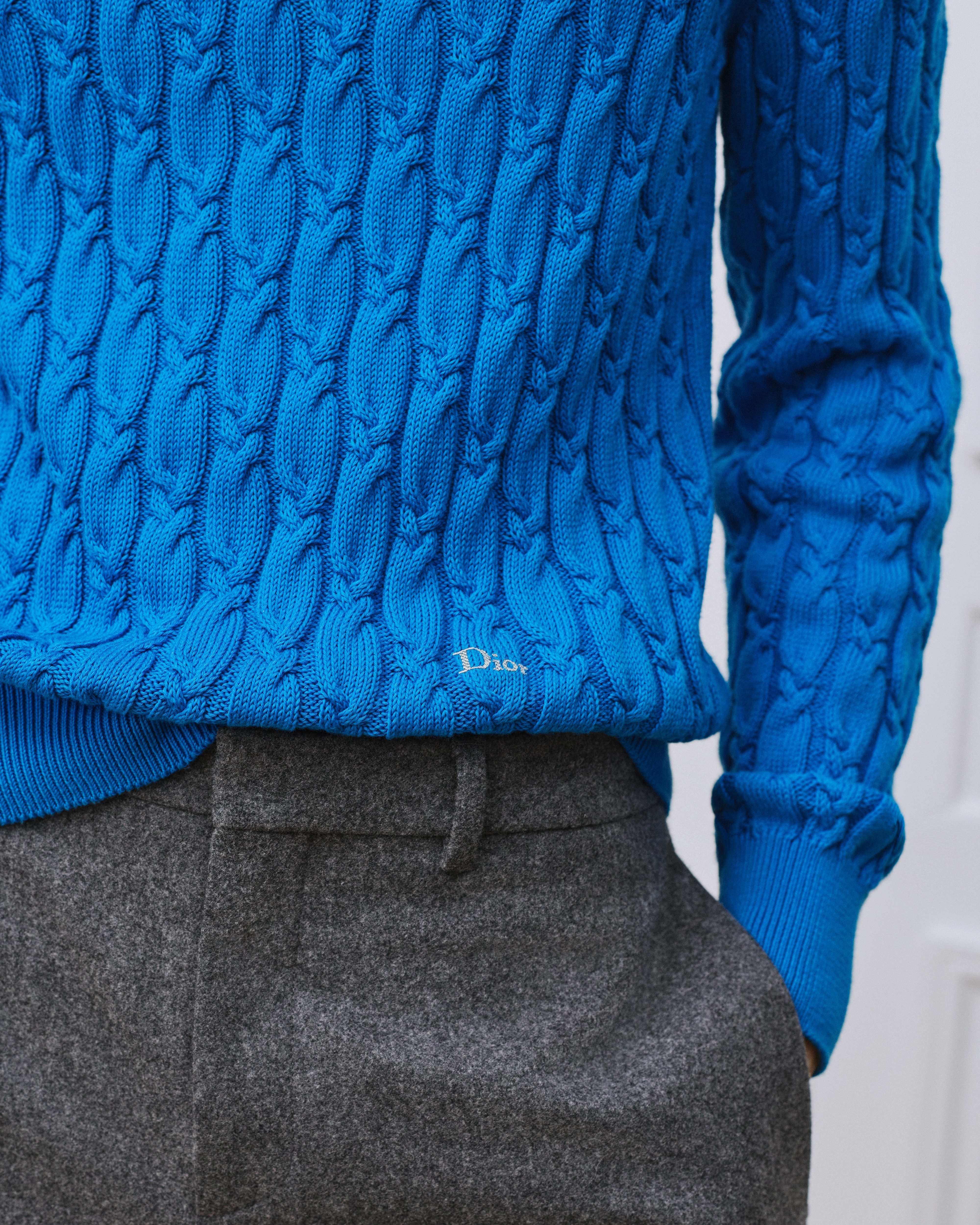 look_image_alt_prefix Kabelgebreide trui Gebreid van blauw katoen E10