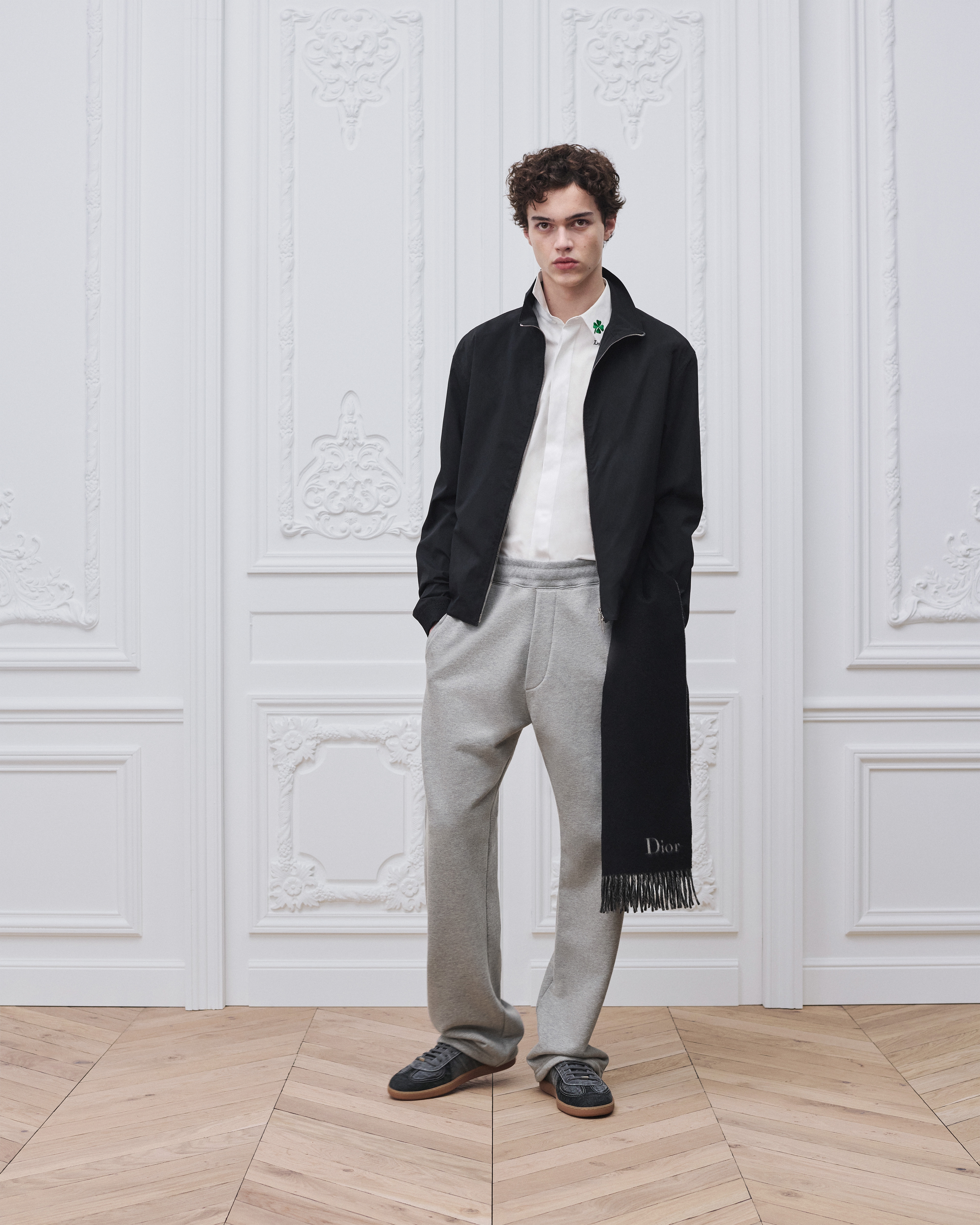 look_image_alt_prefix Shirt met rits en Dior Montaigne-borduursel Zwarte technische stof E02