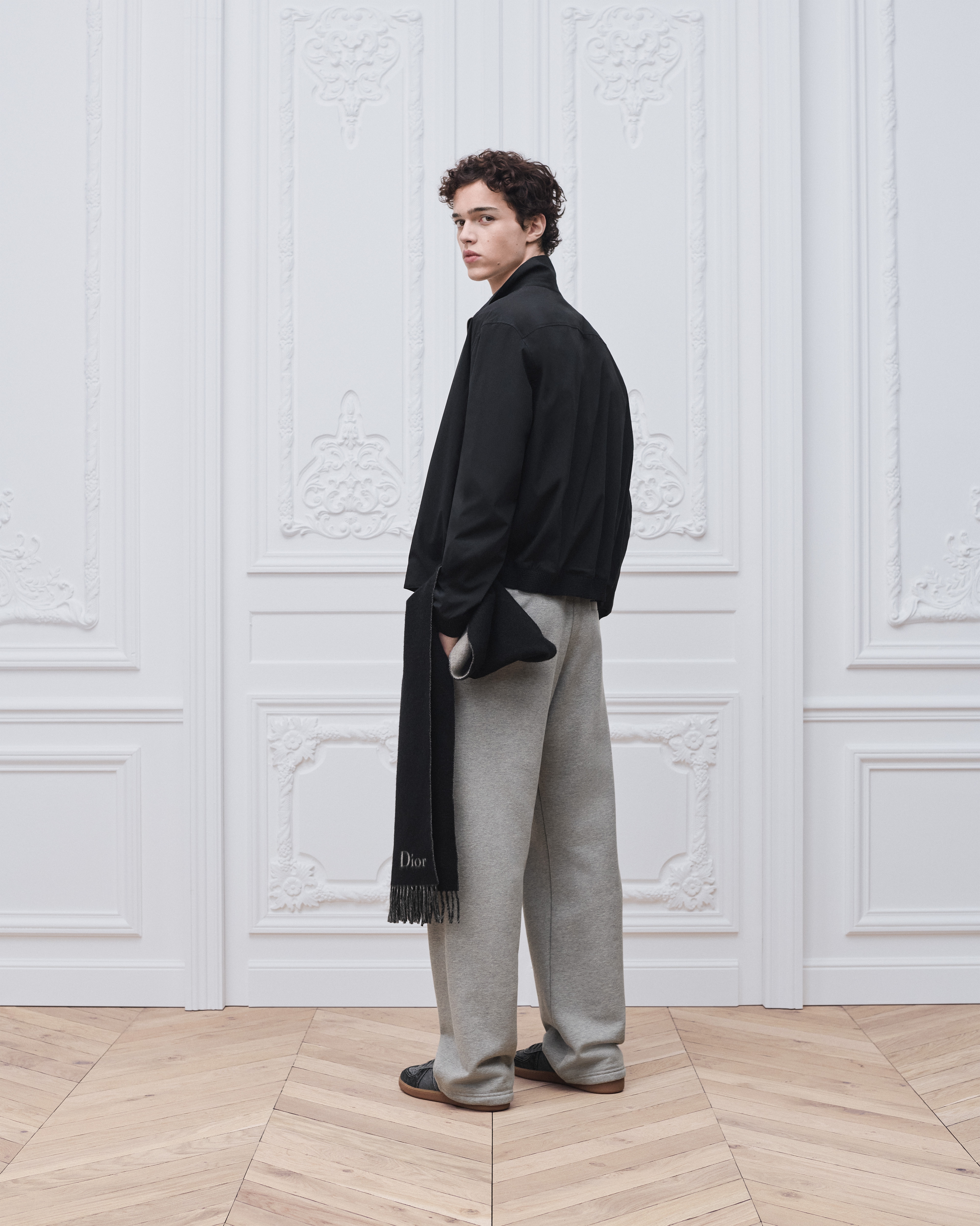 look_image_alt_prefix Shirt met rits en Dior Montaigne-borduursel Zwarte technische stof E03