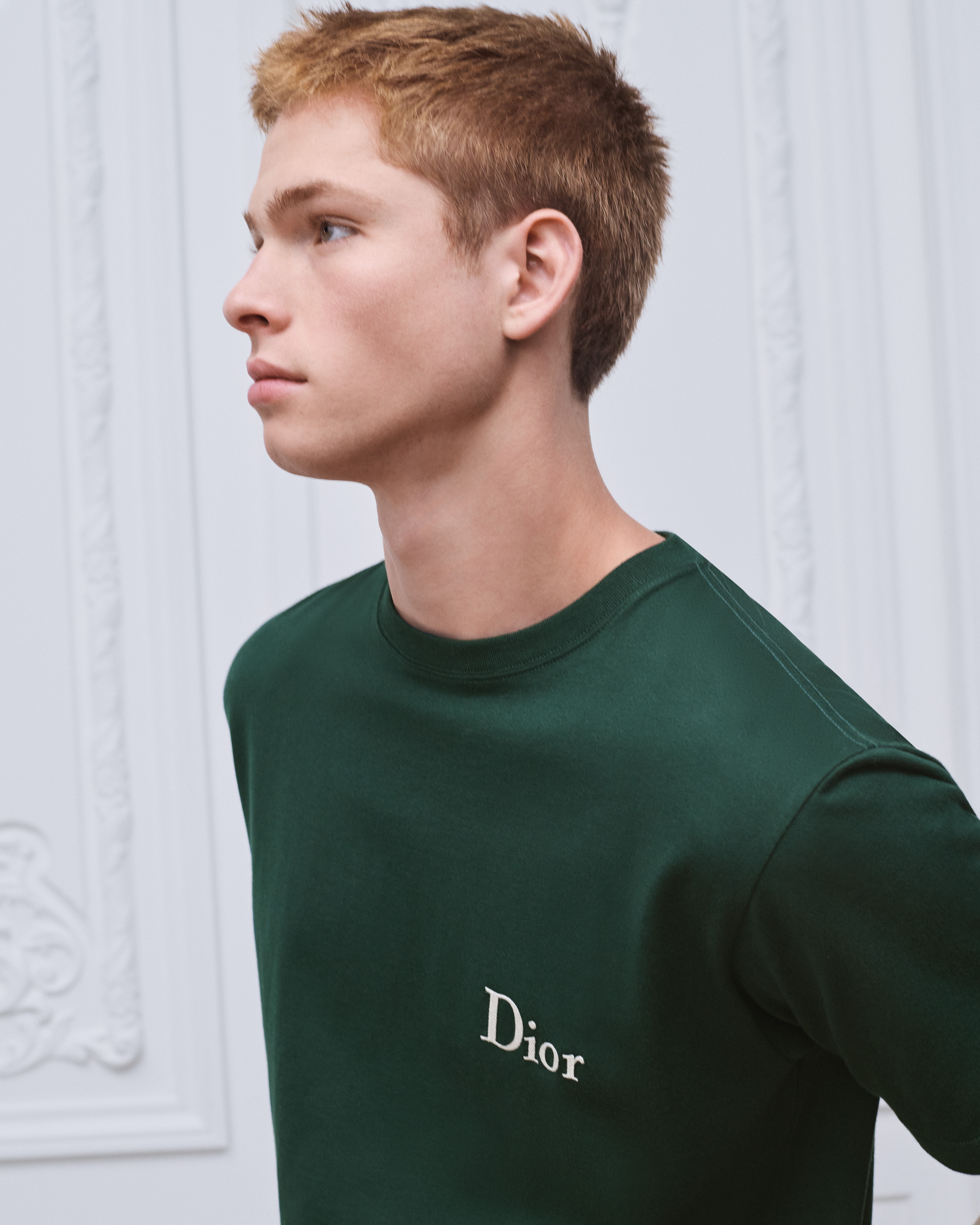 look_image_alt_prefix 寬鬆剪裁 Dior 刺繡 T 恤 綠色棉質針織布 E07