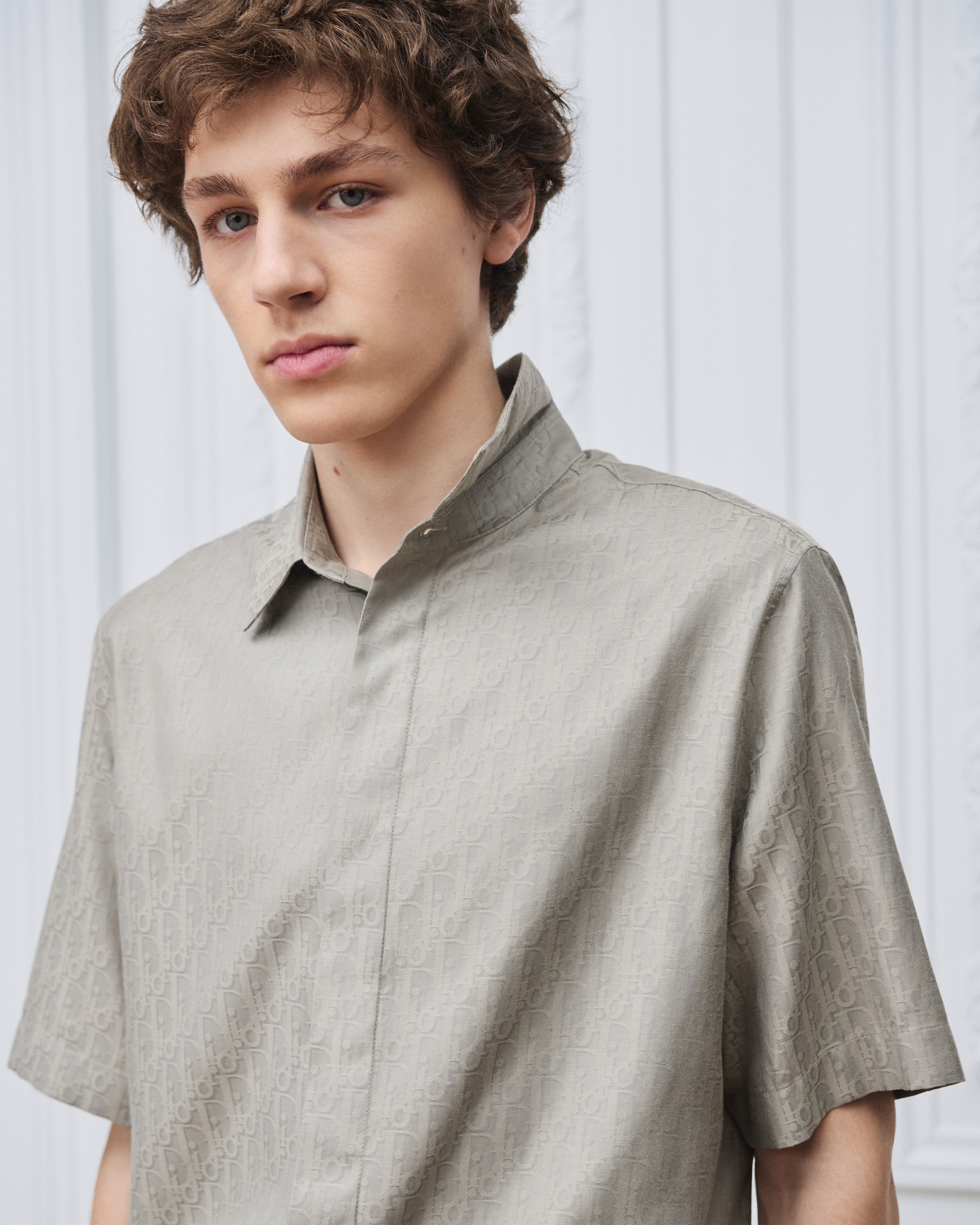 look_image_alt_prefix Dior Oblique 短袖襯衫 灰色棉和絲質緹花 E07