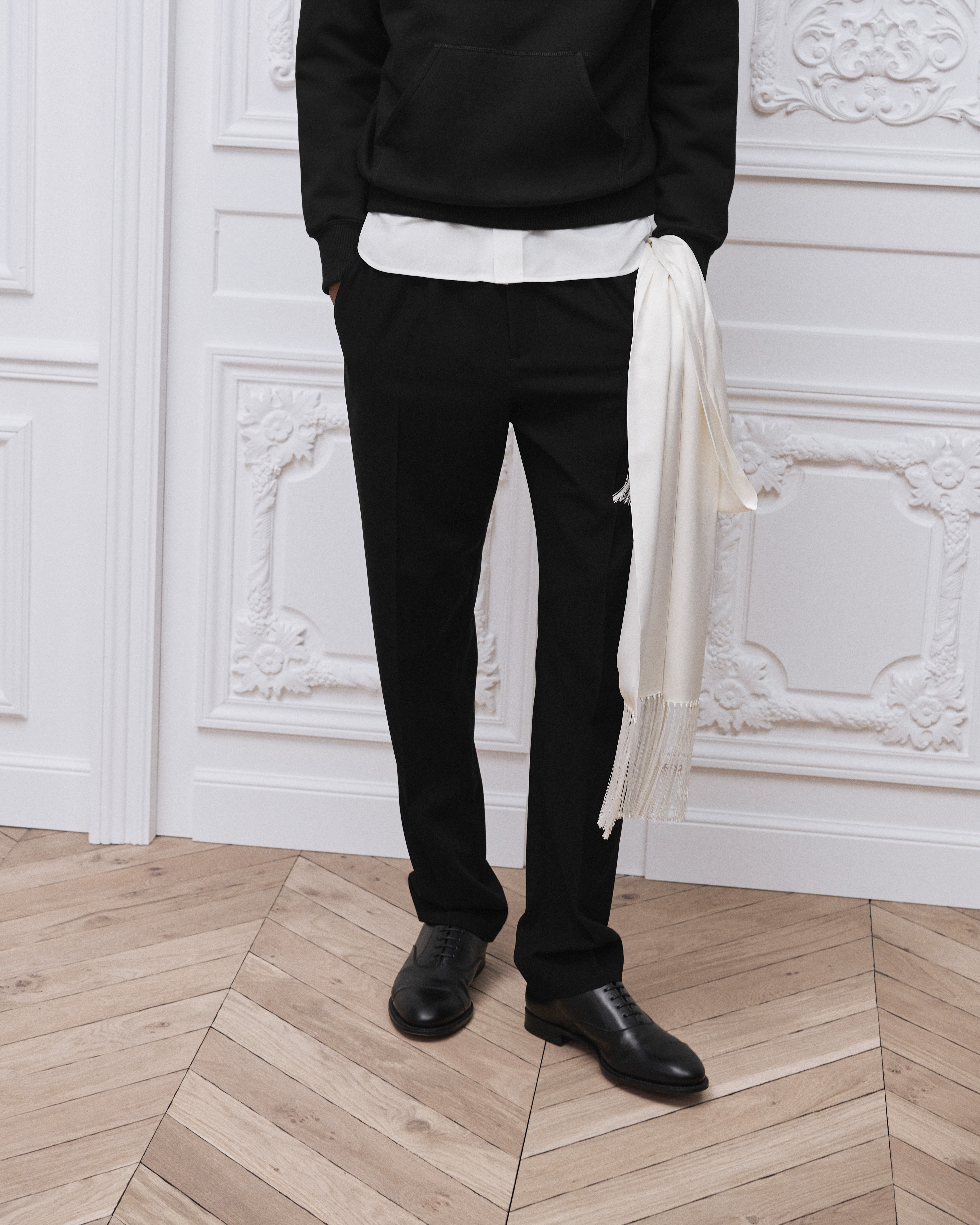 look_image_alt_prefix 休閒運動長褲 黑色精純羊毛 E13