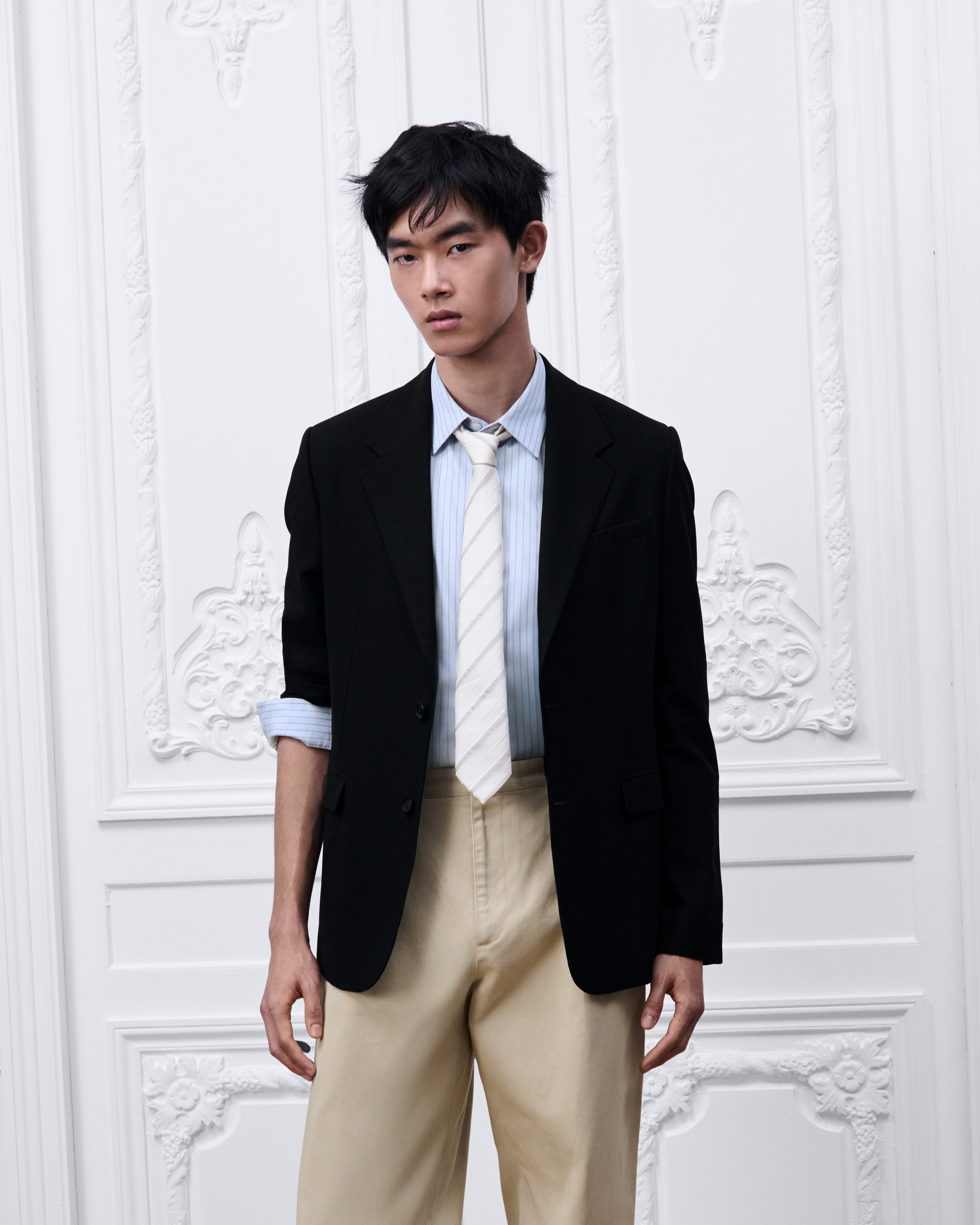 look_image_alt_prefix 單排扣西裝外套 黑色精純羊毛 E01