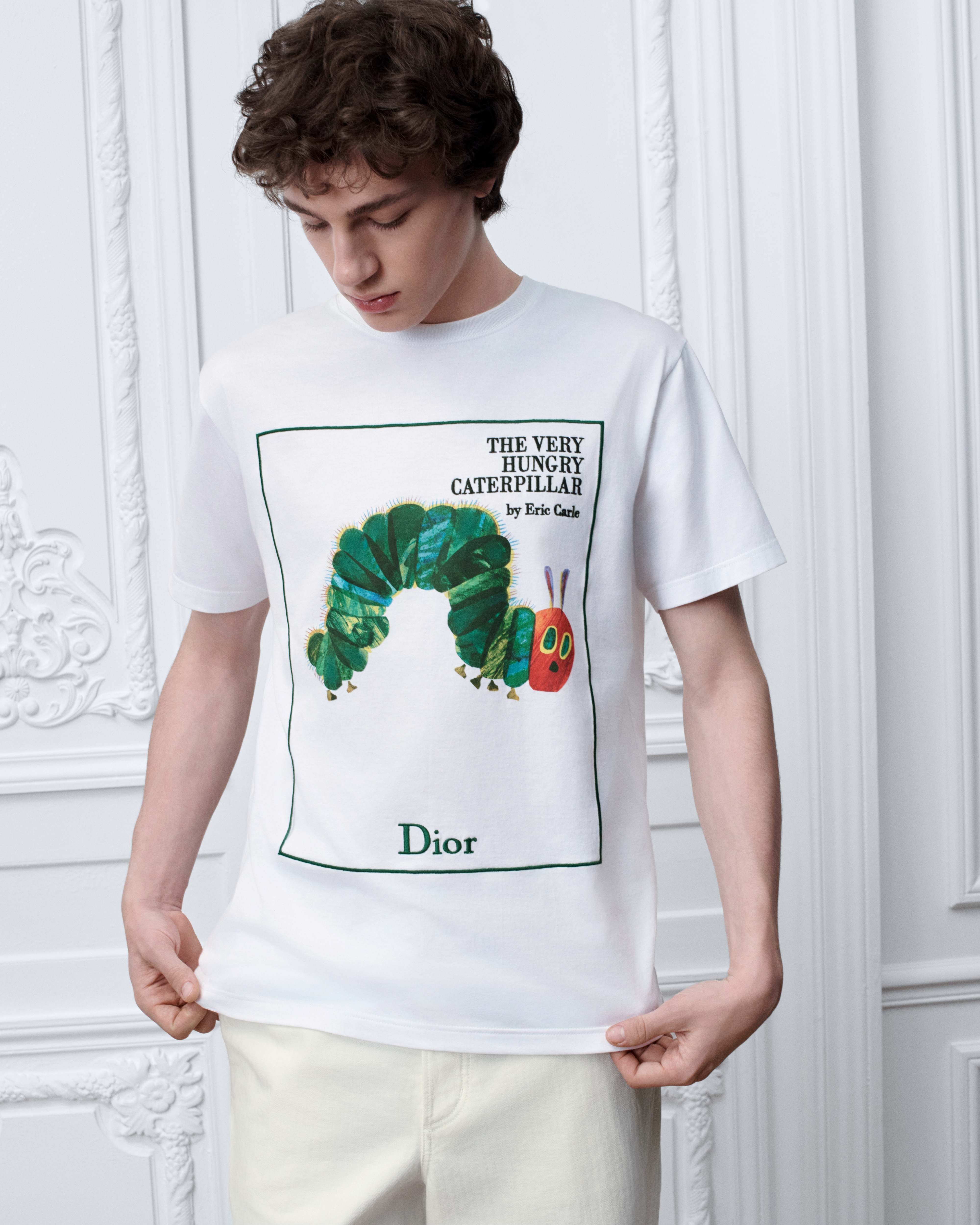 T-Shirt with Book Cover Embroidery, Relaxed Fit White Cotton Jersey E10