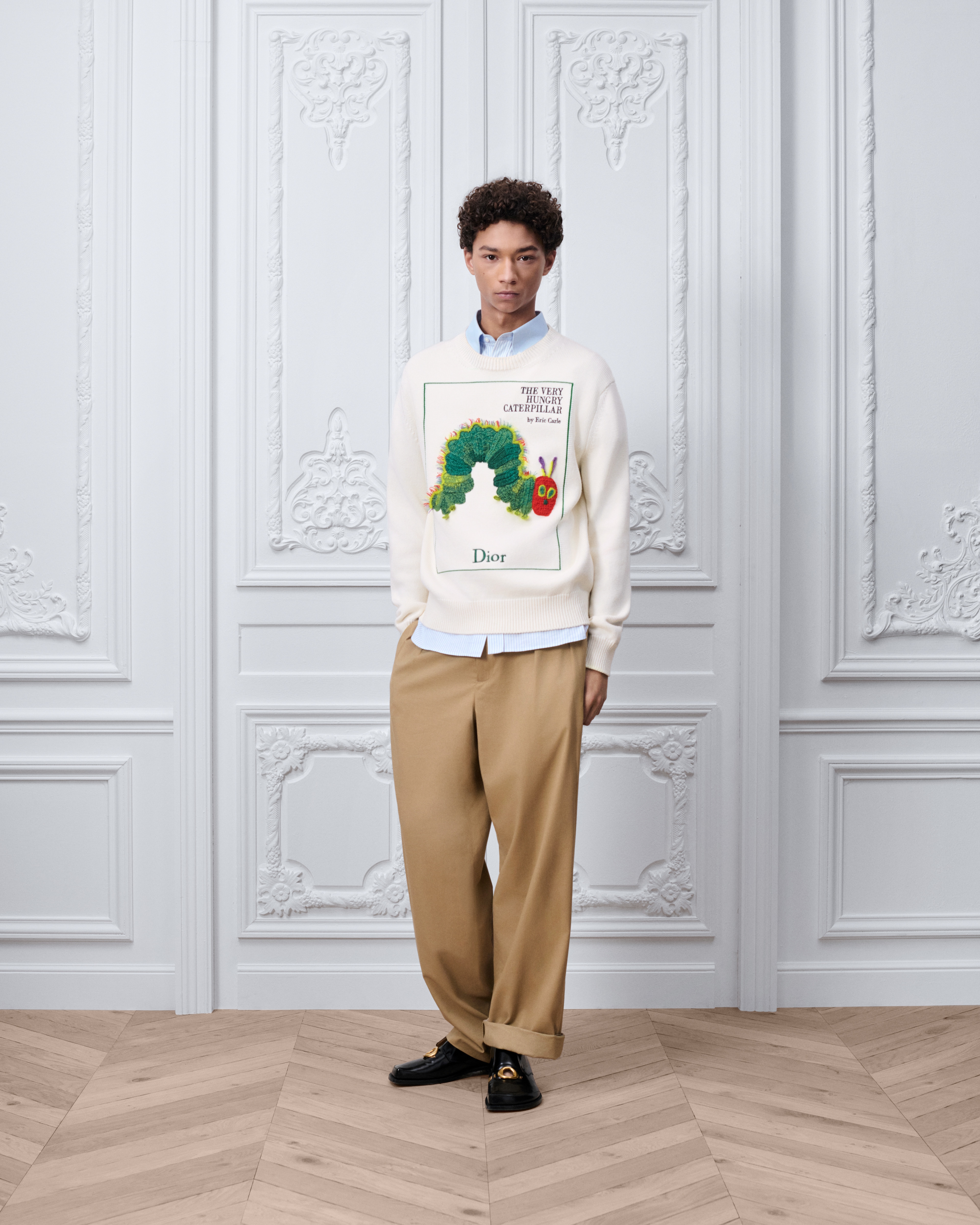 Sweater with Book Cover Embroidery White Cotton and Wool Intarsia E08