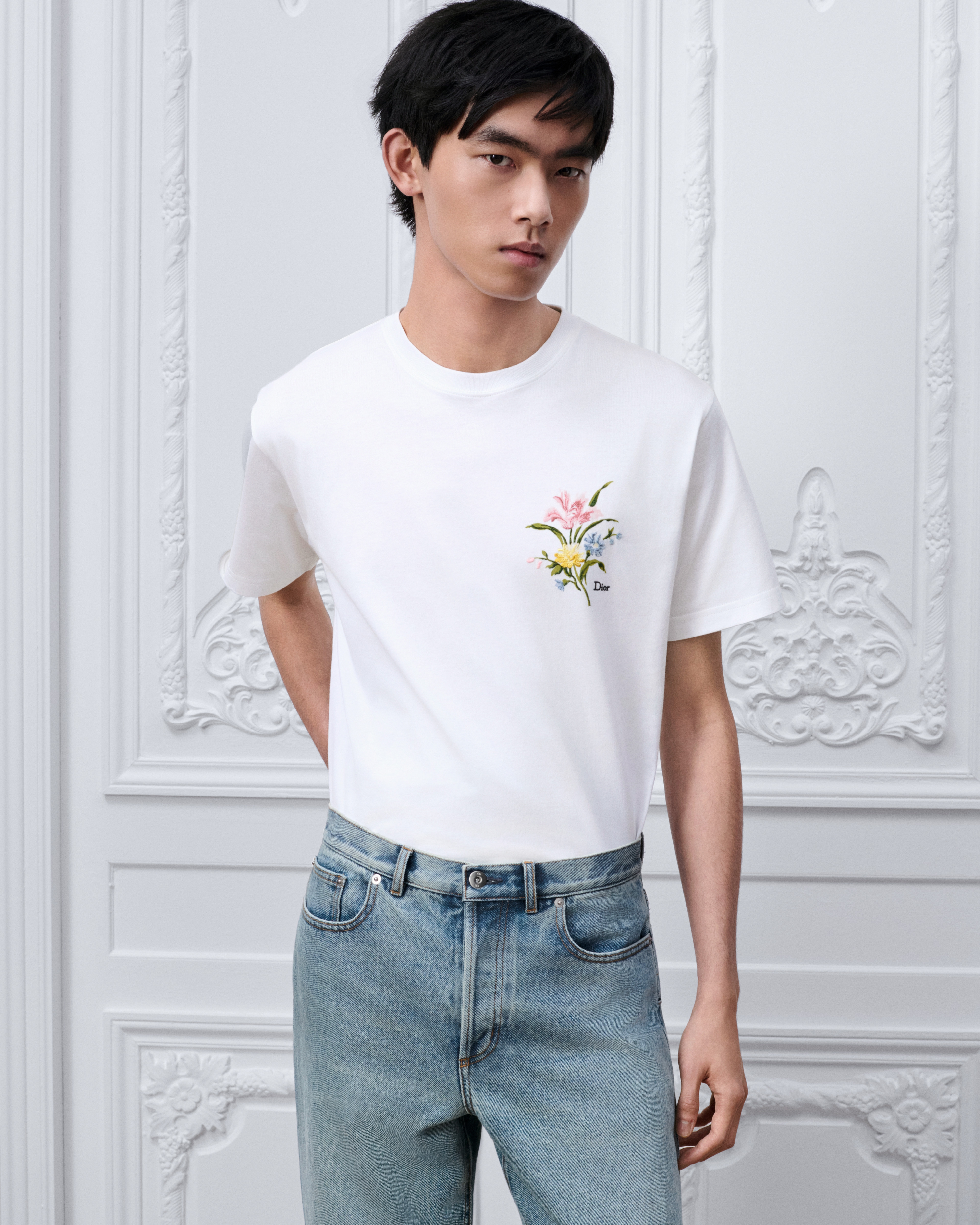 T-Shirt with Dior Secret Garden Motif, Relaxed Fit White Cotton Jersey E07