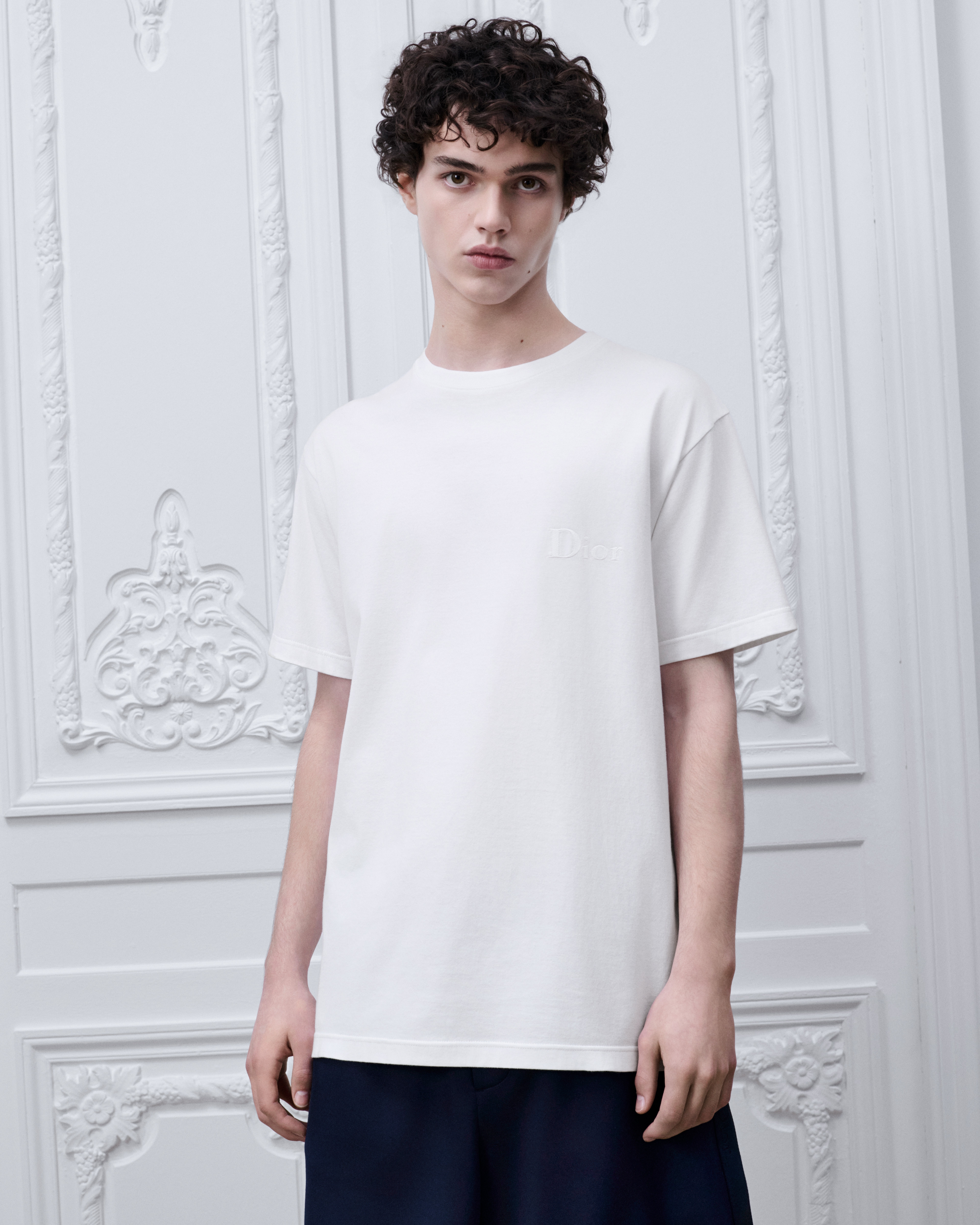 T-Shirt with Dior Embroidery, Relaxed Fit White Cotton Jersey | DIOR