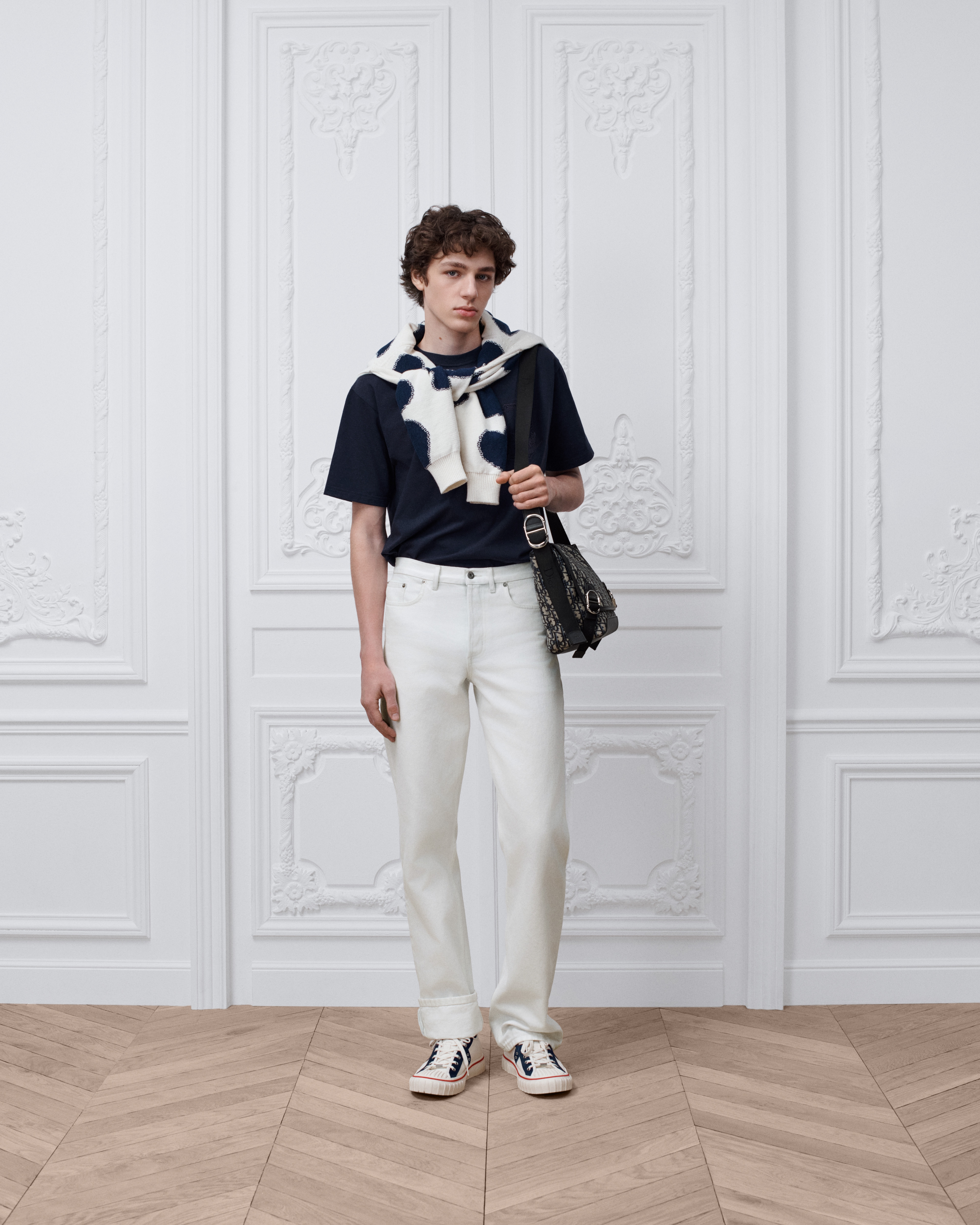 Dior Médaillon Colibri T-Shirt, Relaxed Fit Blue Cotton Jersey E08
