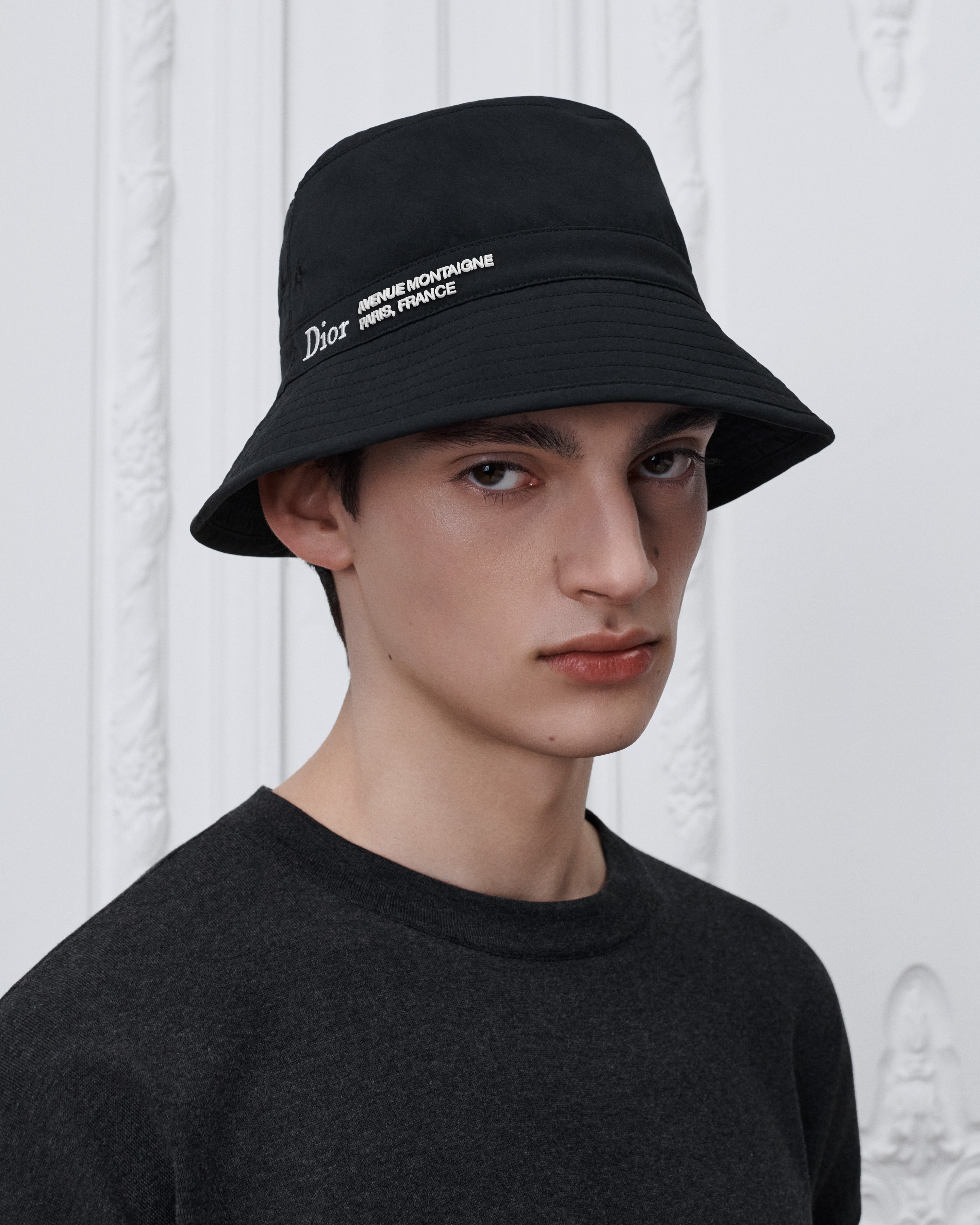 Dior Montaigne Bucket Hat Black Technical Fabric E26