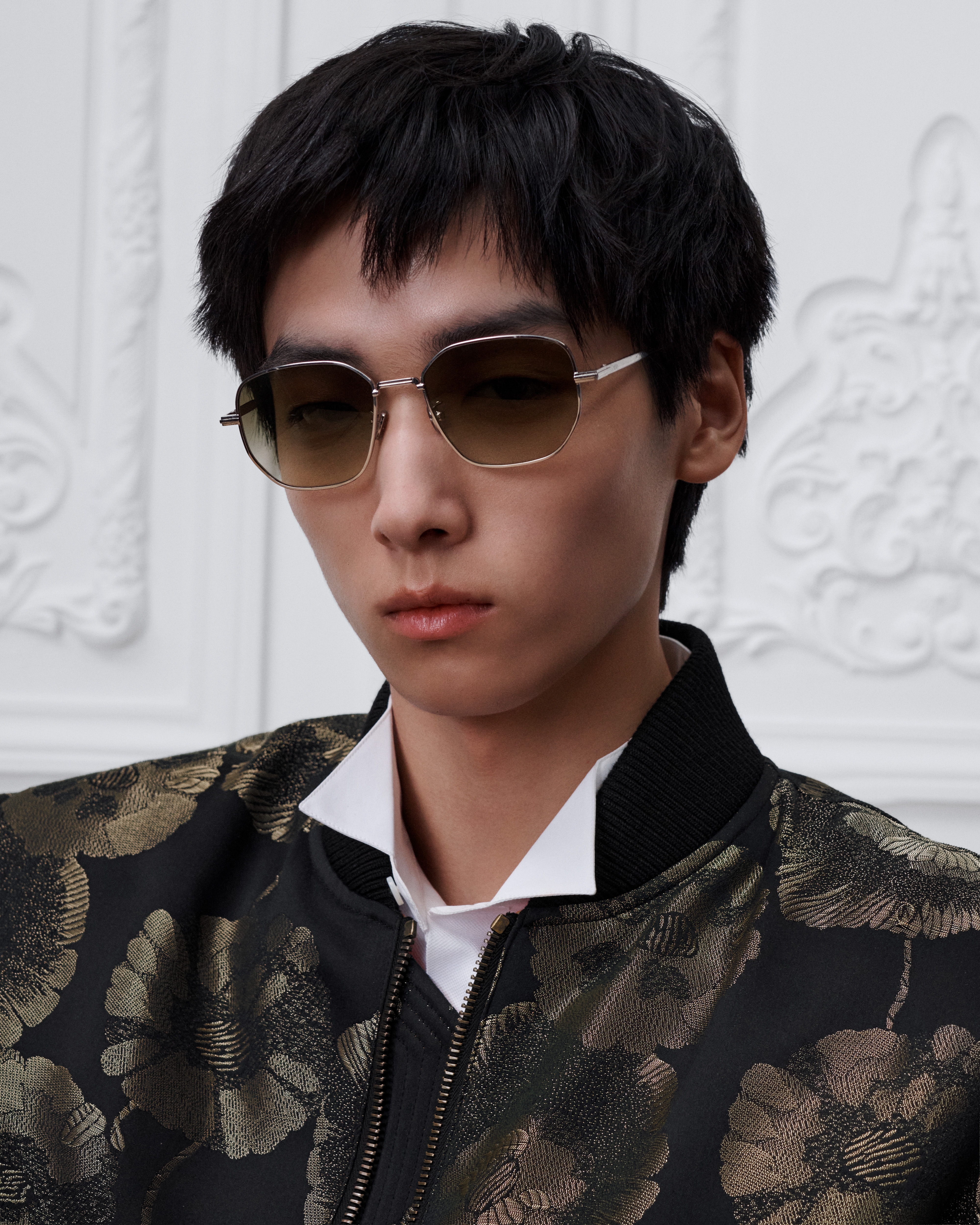 DiorBlackSuit S22U Brown Gradient Square Sunglasses E29