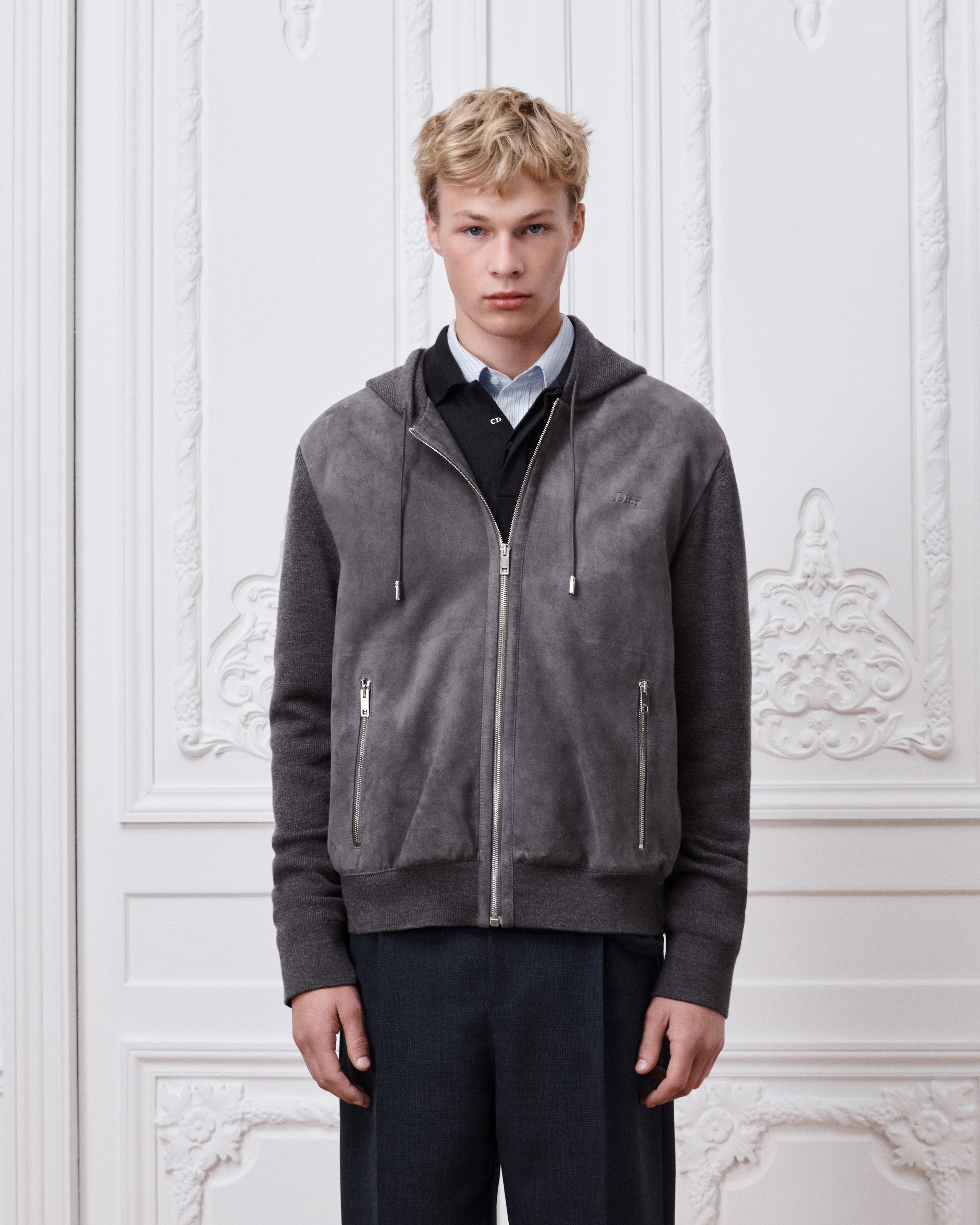 Zipped Hooded Sweatshirt, Comfortable Fit Gray Suede Lambskin E01