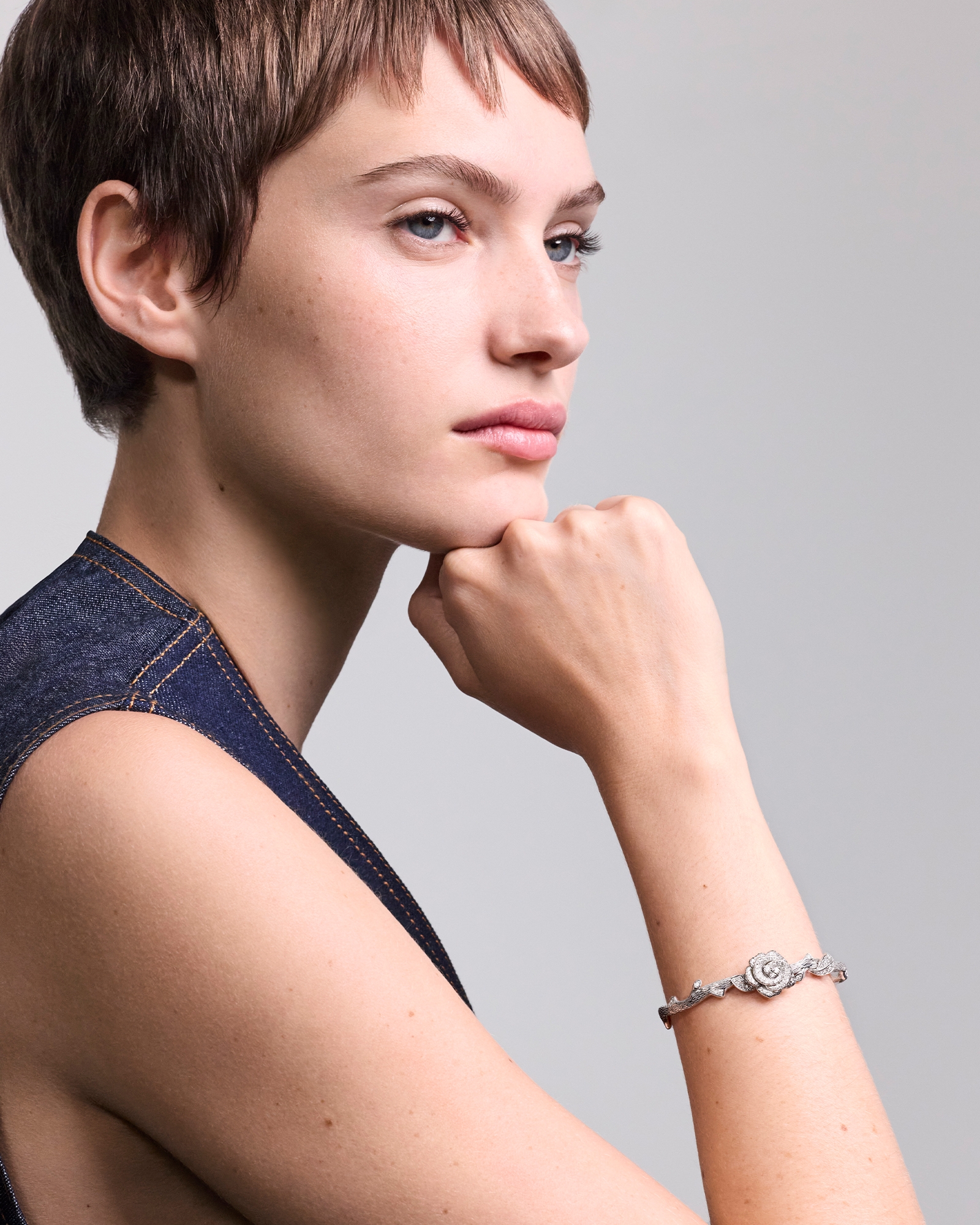 Look Bracelet Rose Dior Bagatelle Or blanc et diamants E01