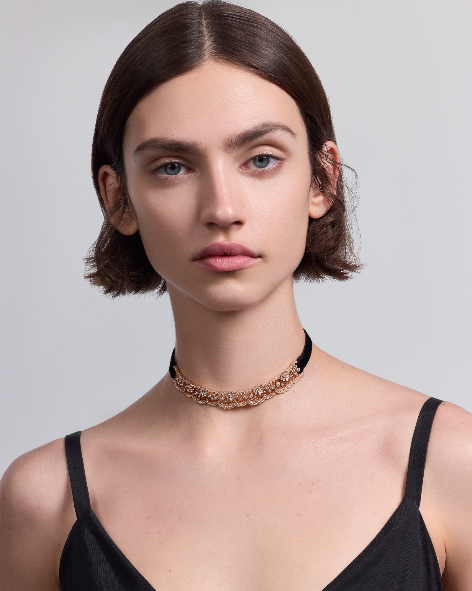 look_image_alt_prefix Couture Dior Choker Roségold und Diamanten E01