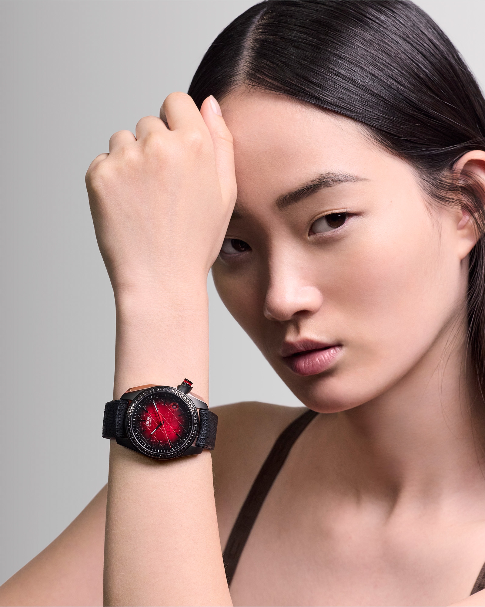 Look Chiffre Rouge Ø 38 MM, Automatic, Black Ultramatte Steel, Pink Gold Bumper, Black Diamonds E01