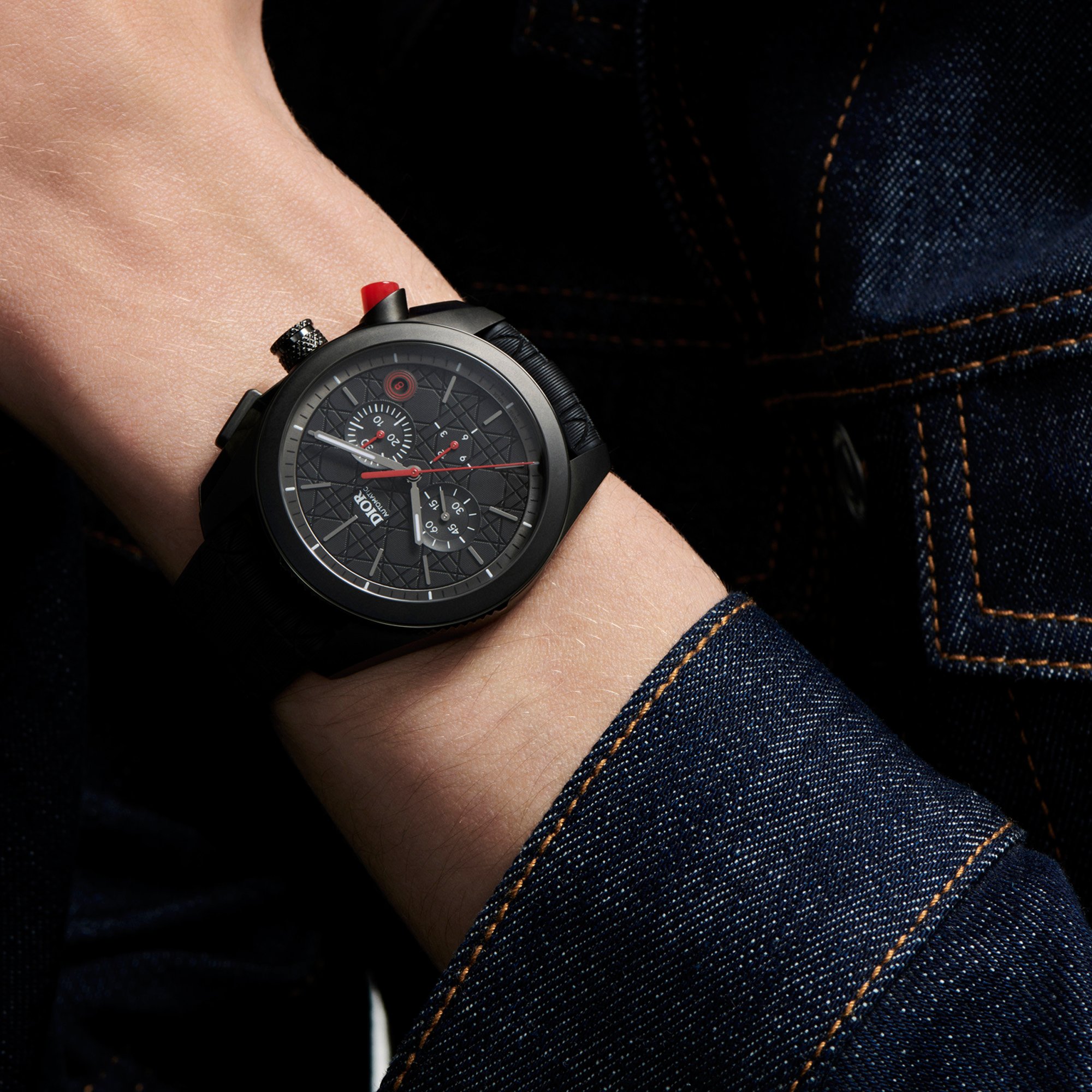 aria_look Chiffre Rouge Black Ultramatte Chronograph Profile view
