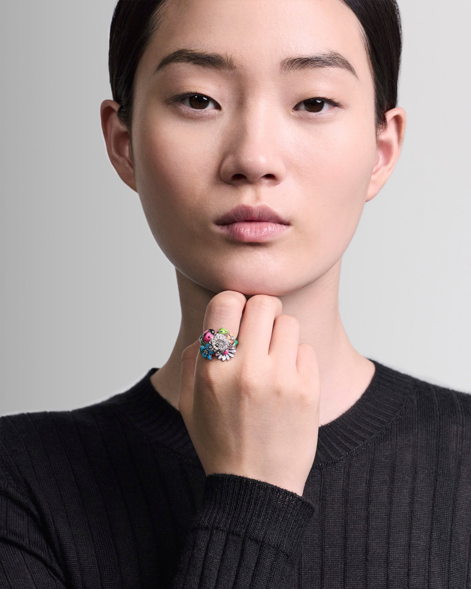aria_look Diorette Ring  Front view