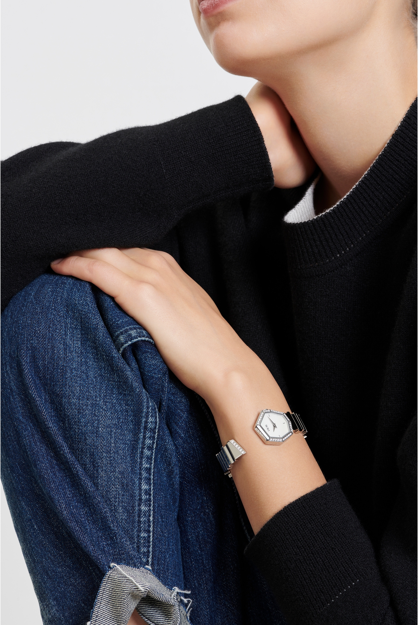 Diamond dior watch best sale