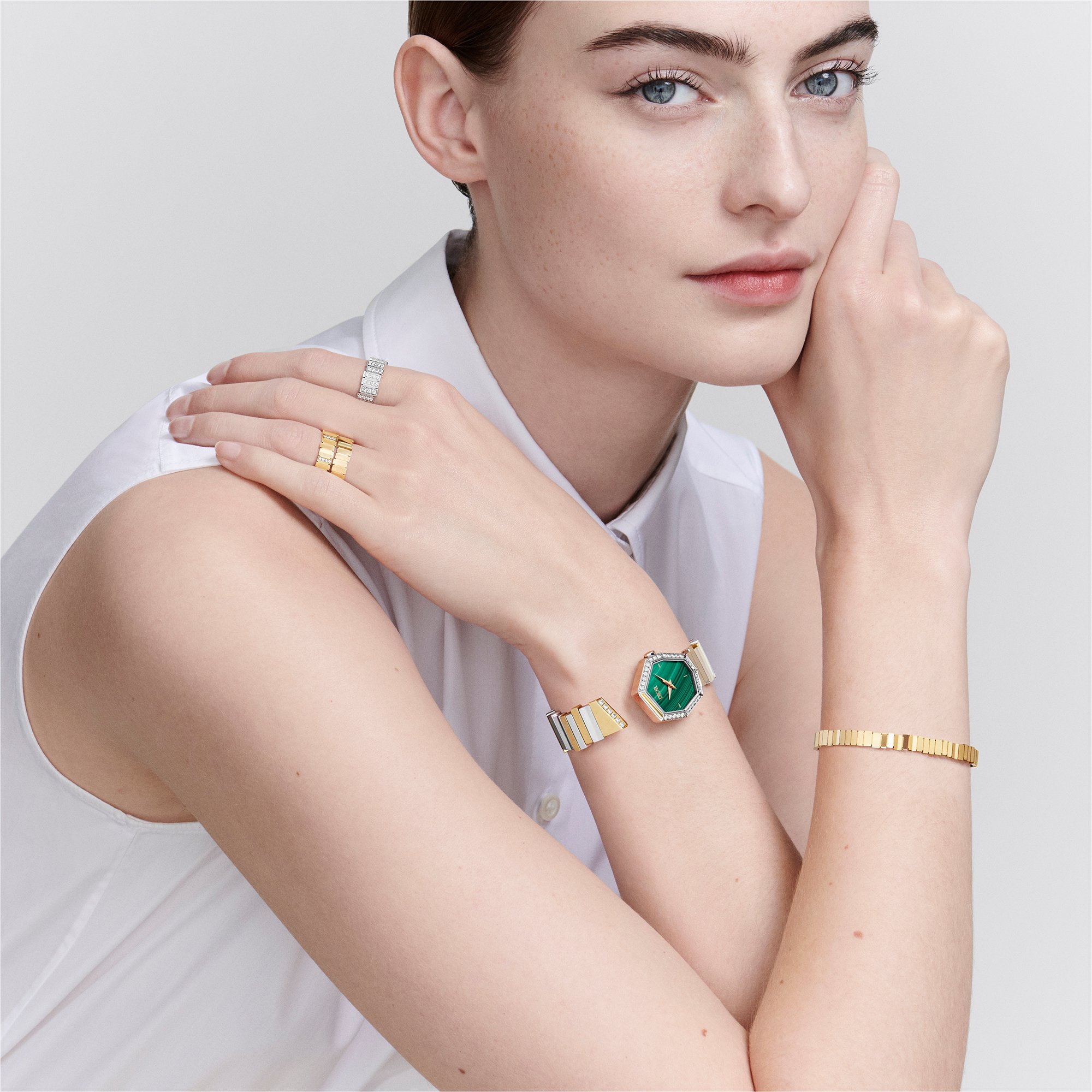 aria_look GEM DIOR Front view