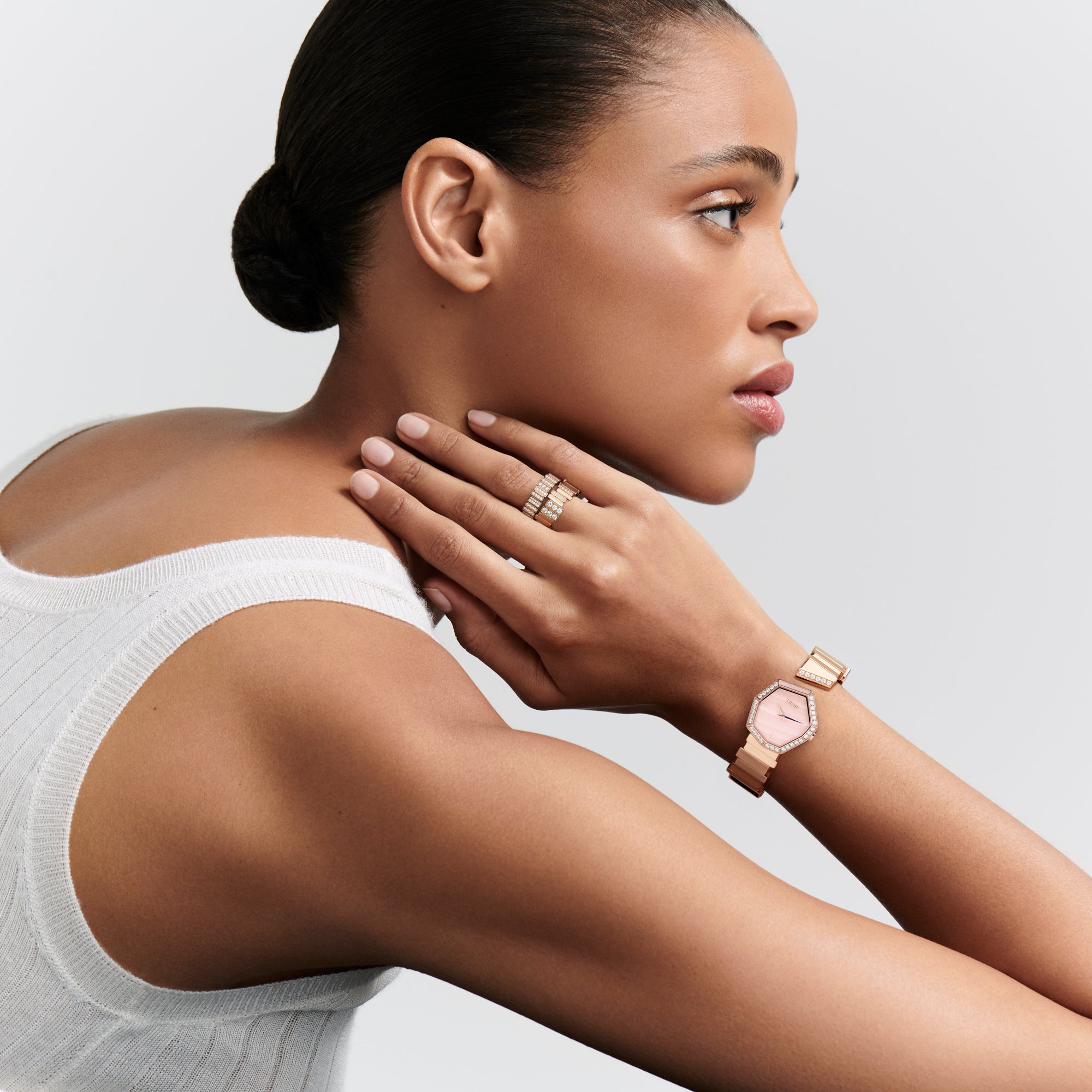 aria_look GEM DIOR Front view