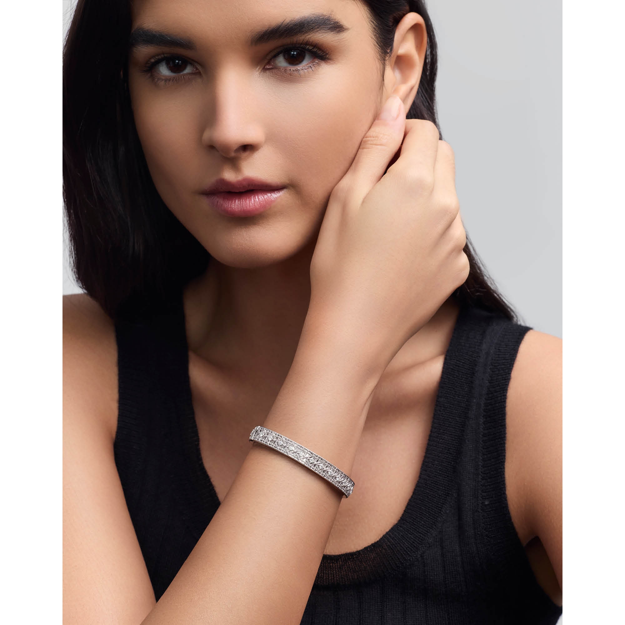 Look My Dior Bracelet White Gold and Diamonds E01