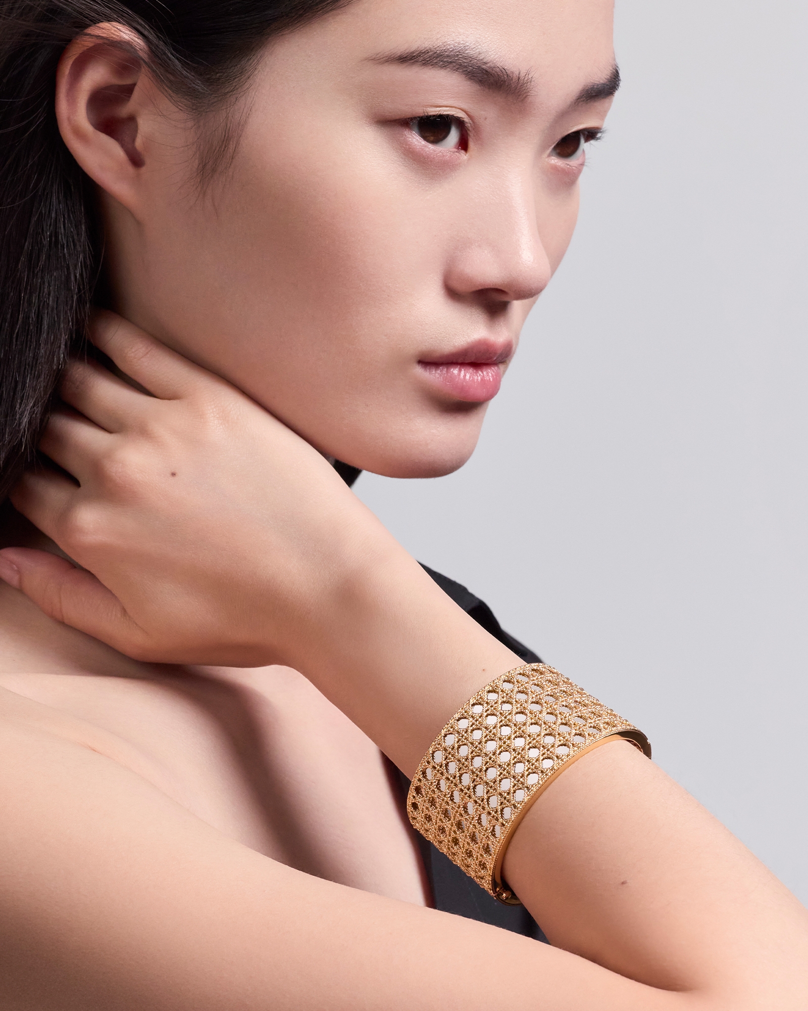 Look My Dior Cuff Bracelet Yellow and White Gold E01